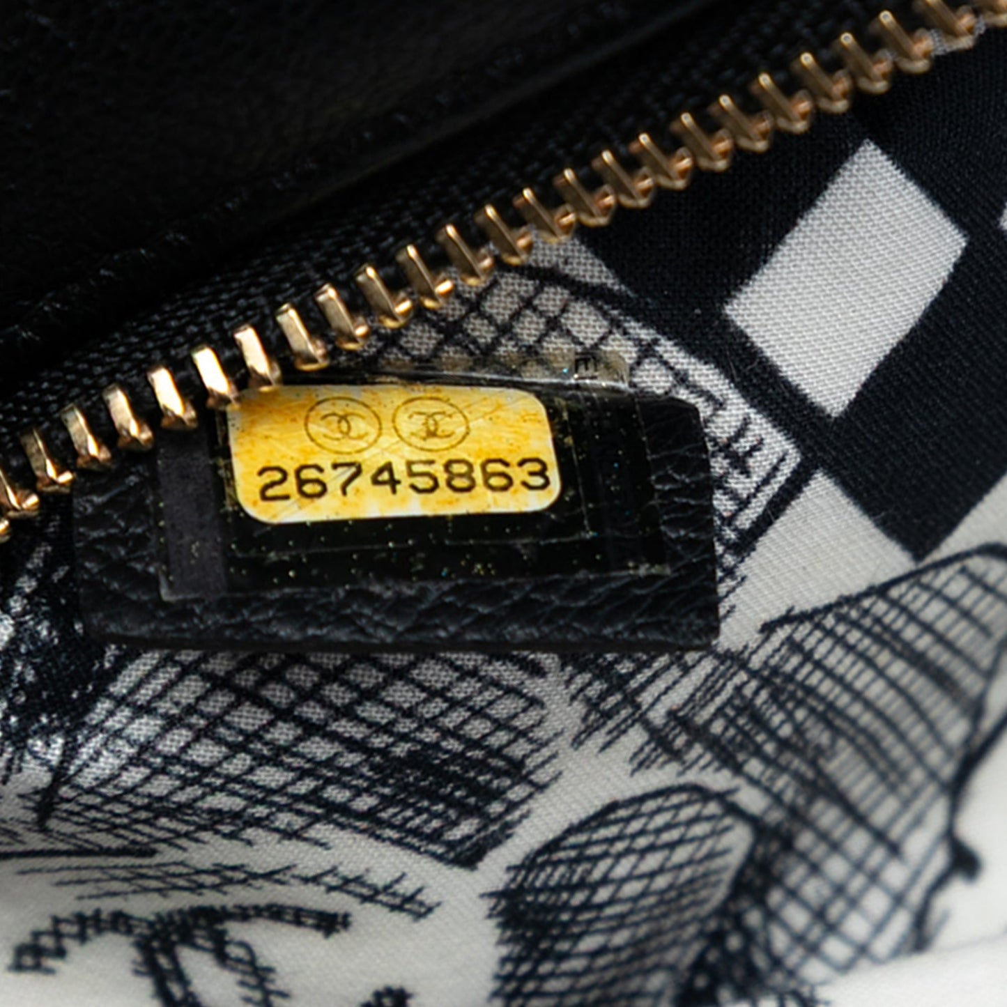 Chanel Medium Caviar Lucky Clover O Case Clutch