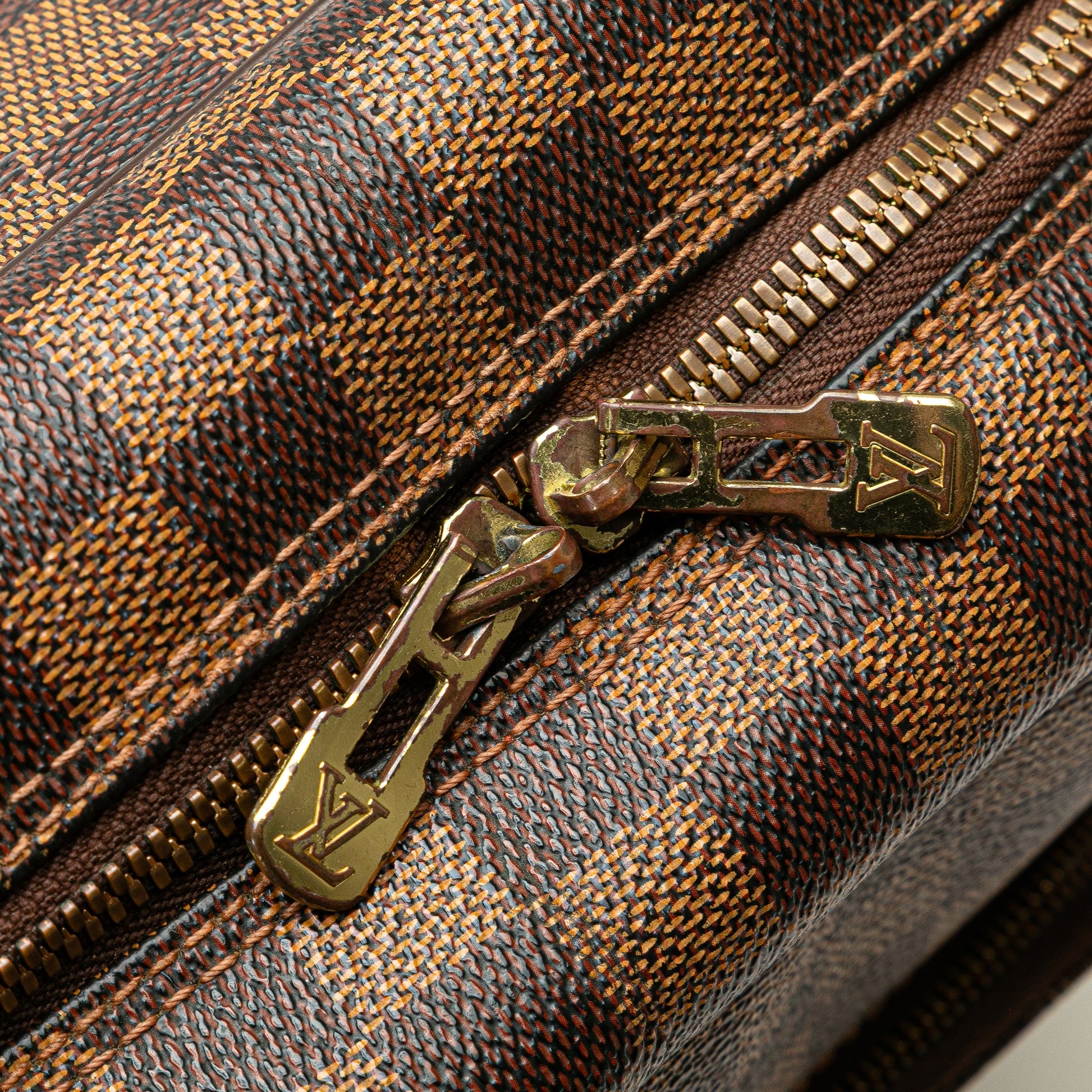 Louis Vuitton Damier Ebene Olav MM