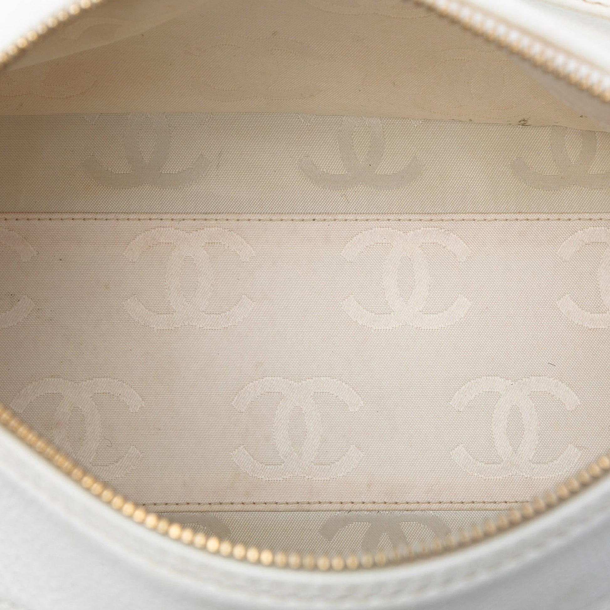 Chanel CC Caviar Chain Shoulder Bag