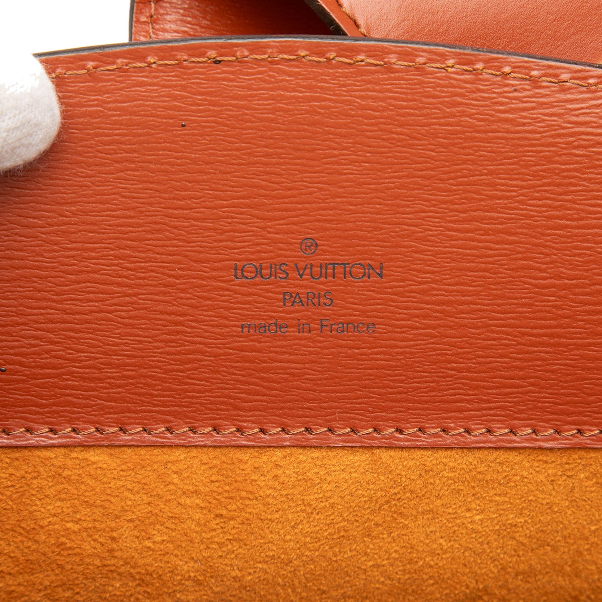 Louis Vuitton Epi Cluny