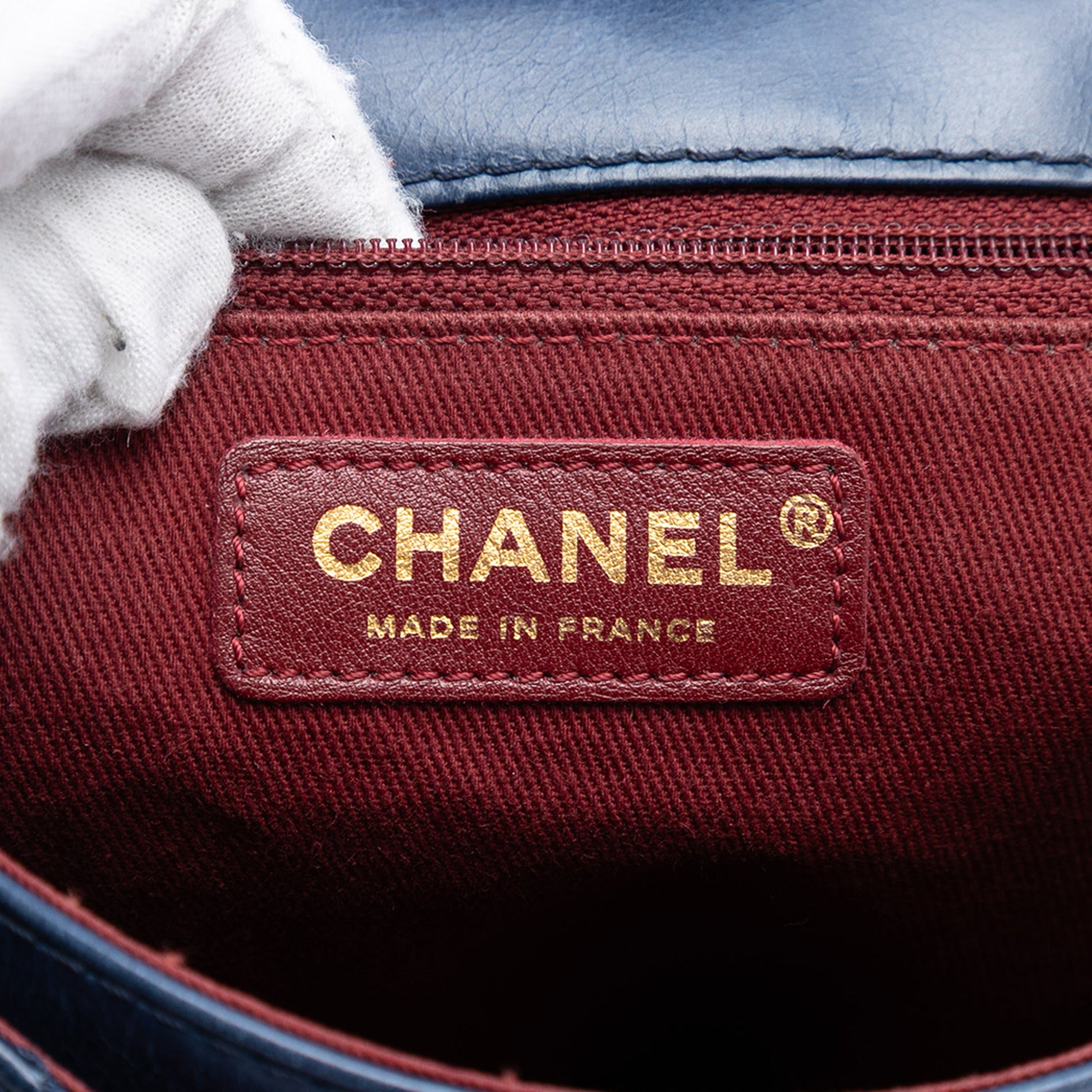 Chanel Medium Quilted Aged Calfskin Bubble CC Flap