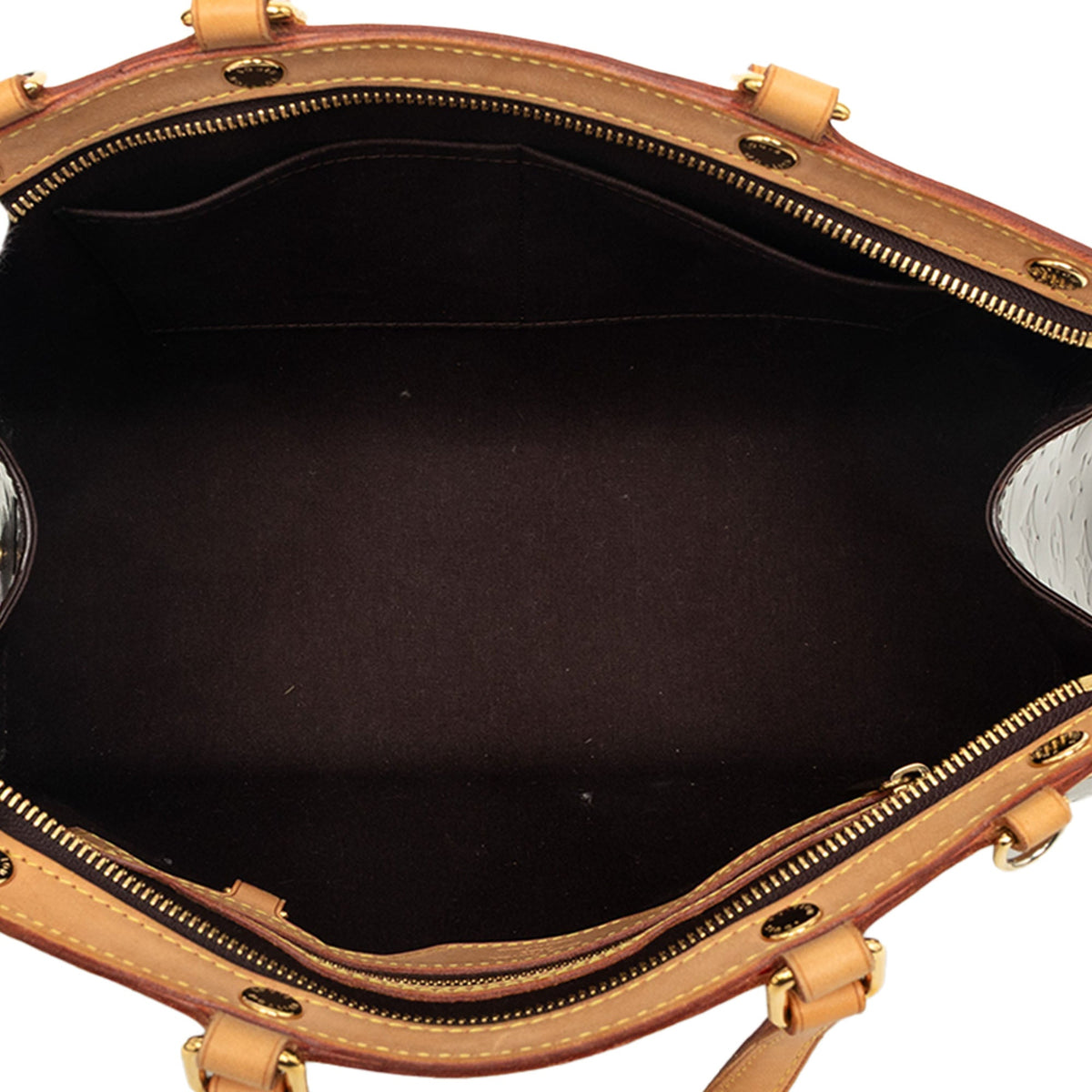 Louis Vuitton Monogram Vernis Brea MM