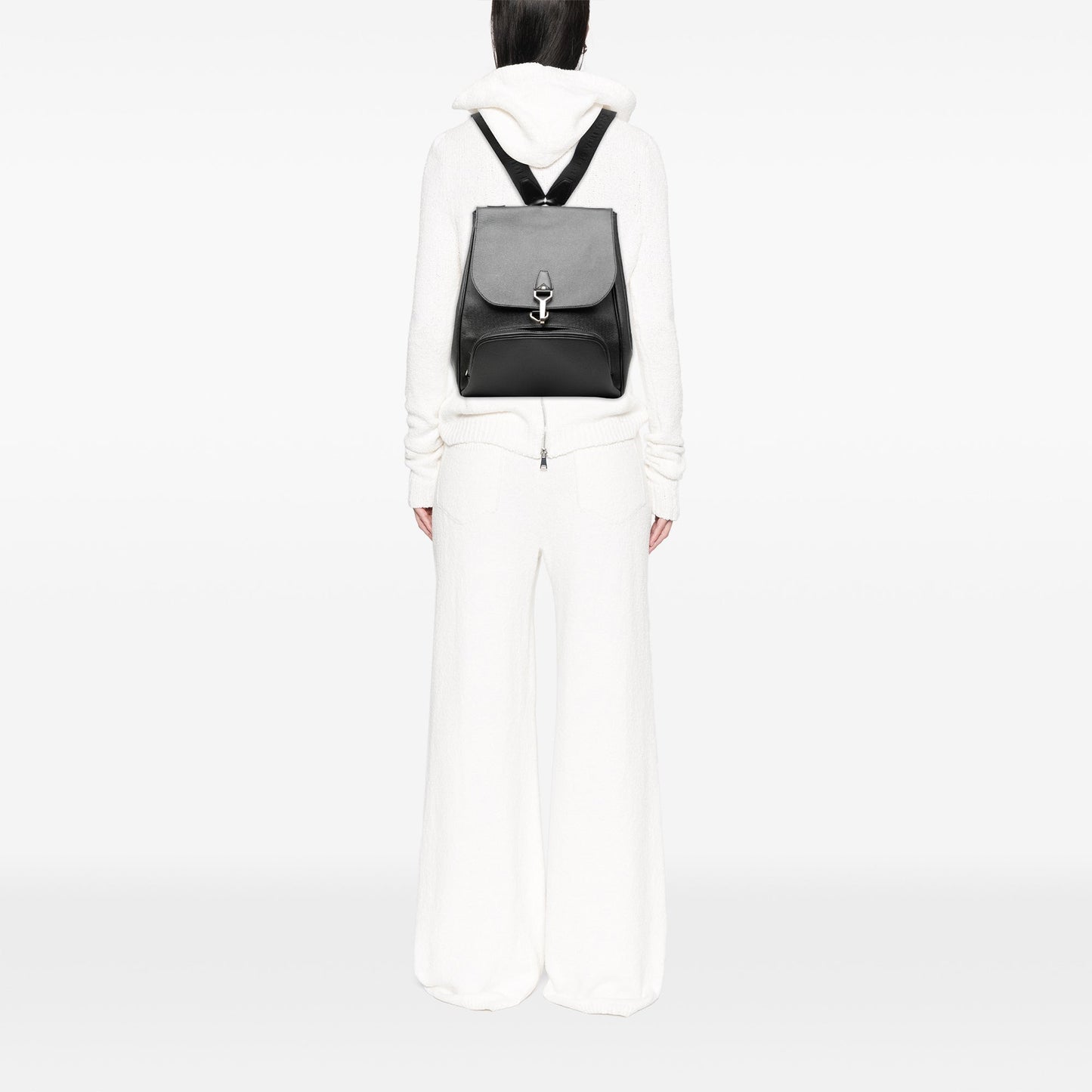 Louis Vuitton Taiga Cassiar