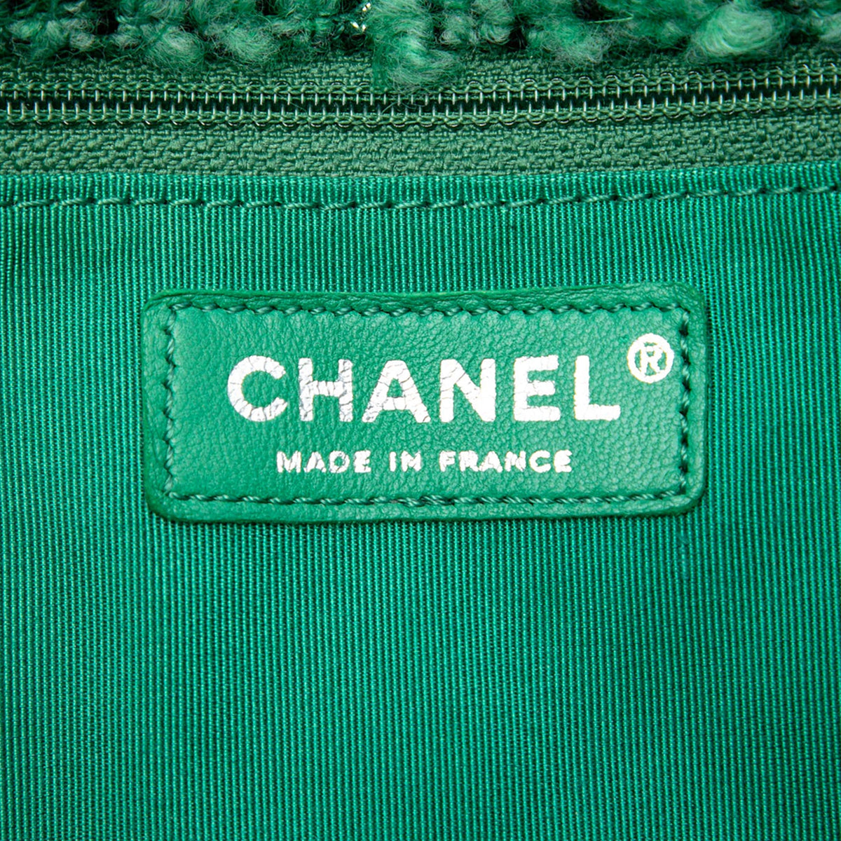 Chanel Jumbo Quilted Tweed Reissue 2.55 Easy Messenger Flap — Green