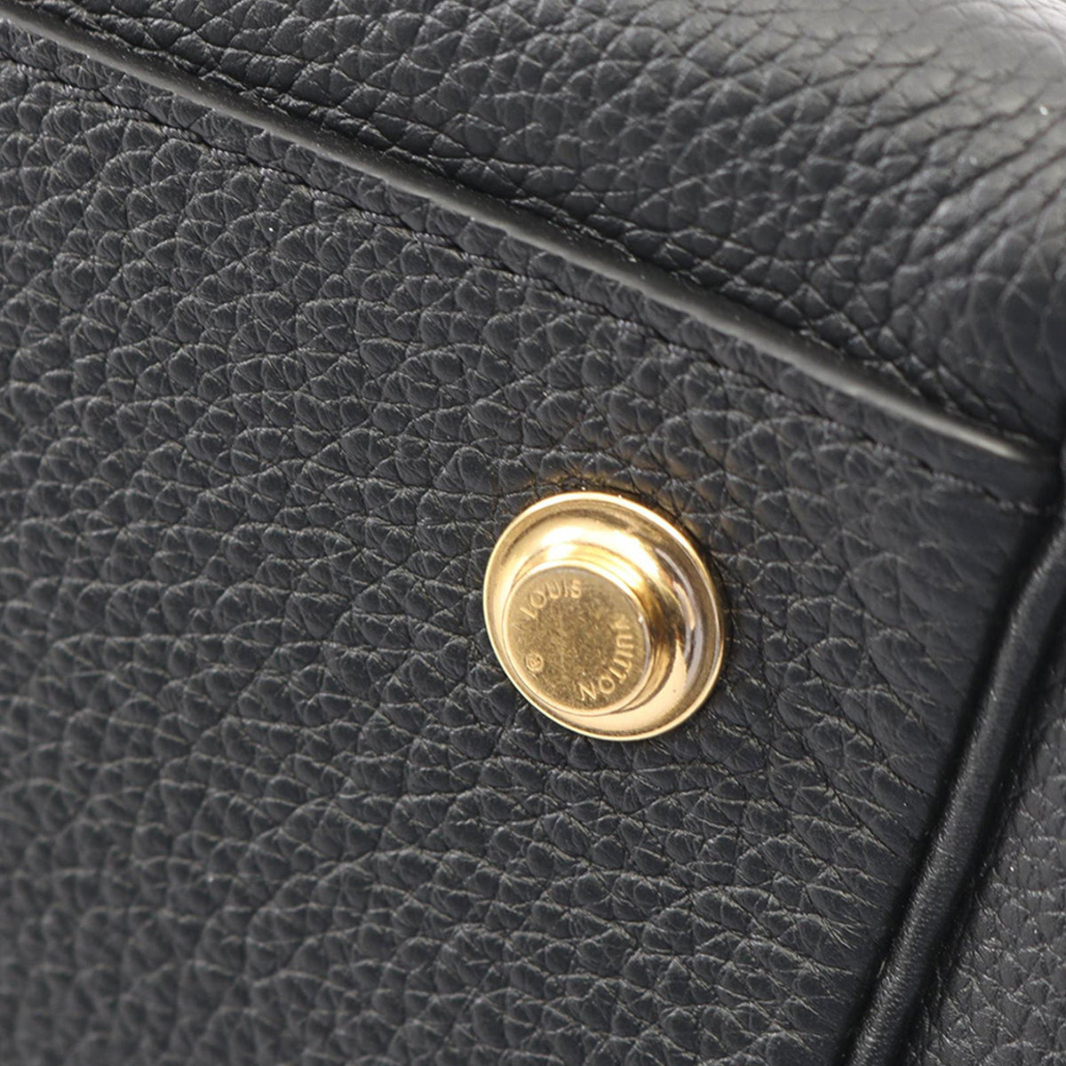Louis Vuitton Taurillon Milla MM