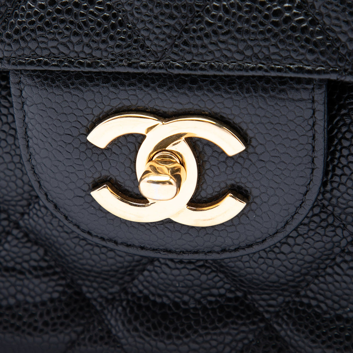 Chanel Jumbo Classic Caviar Double Flap — Black