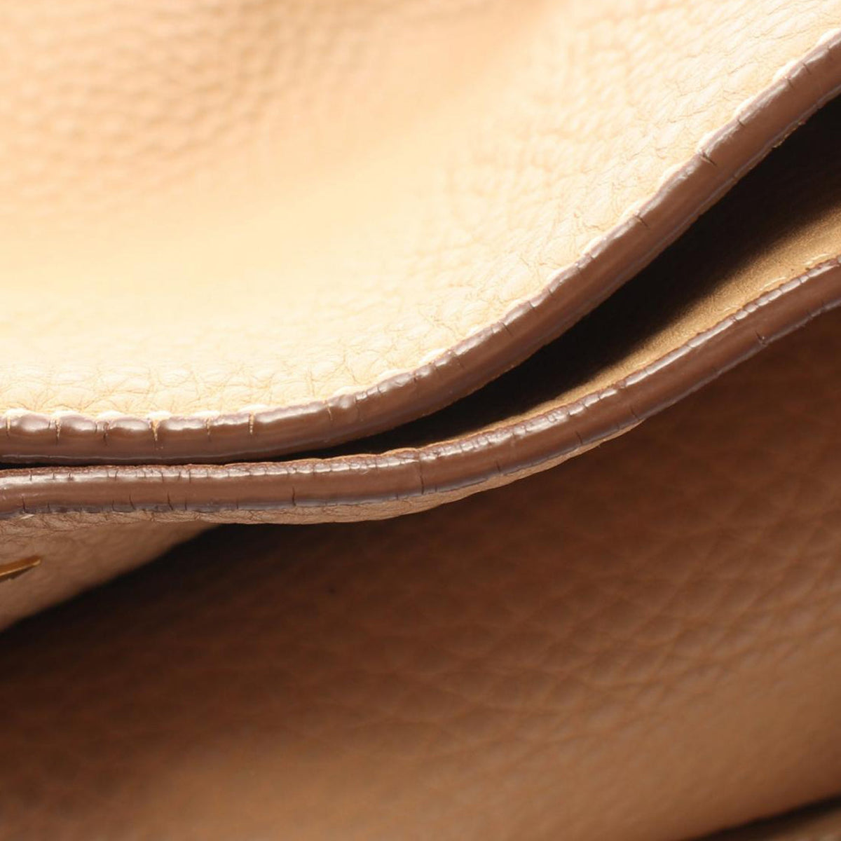 Prada Vitello Daino Tote — Brown