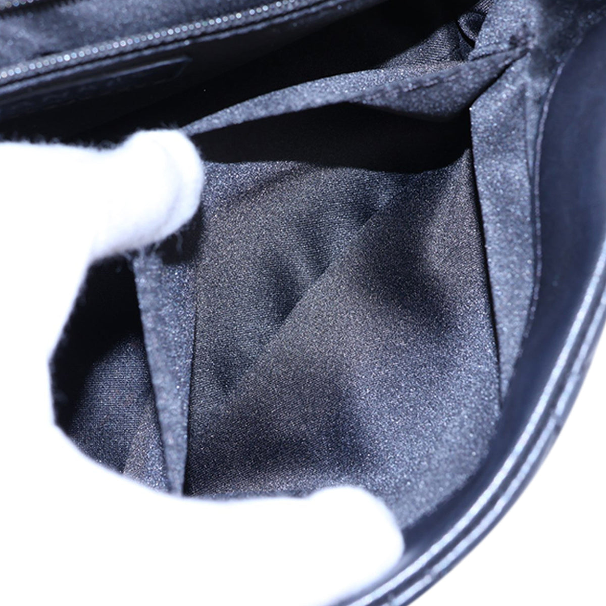 Chanel CC Quilted Lambskin Single Flap — Black