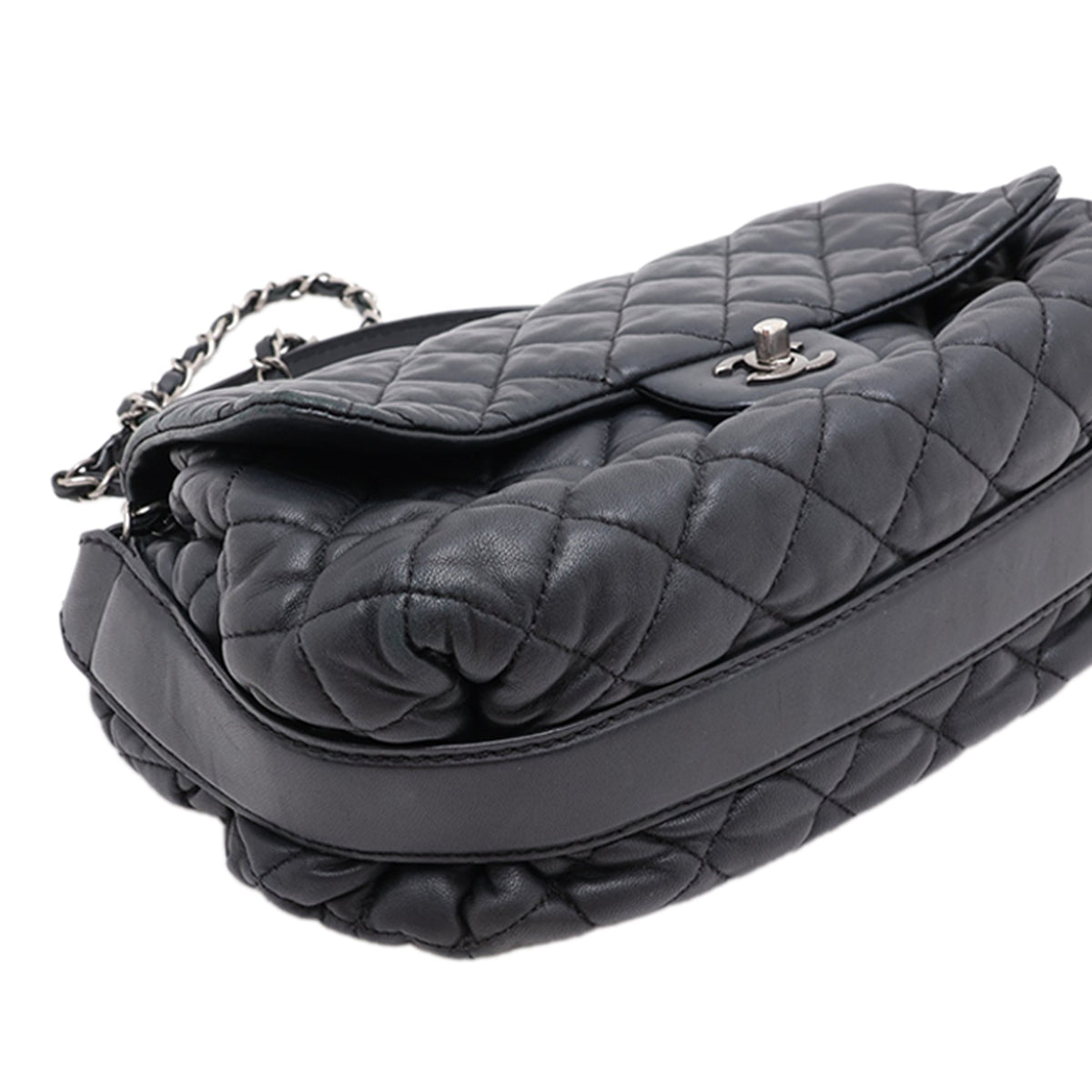 Chanel CC Quilted Lambskin Single Flap — Black