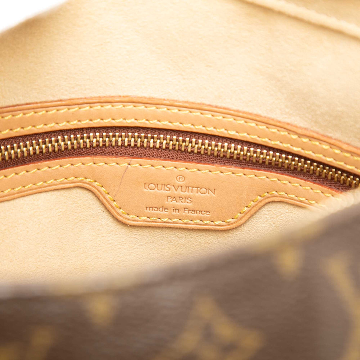 Louis Vuitton Monogram Looping GM