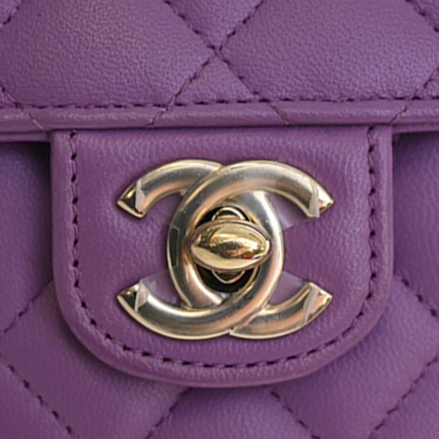 Chanel Mini Lambskin CC in Love Heart Crossbody