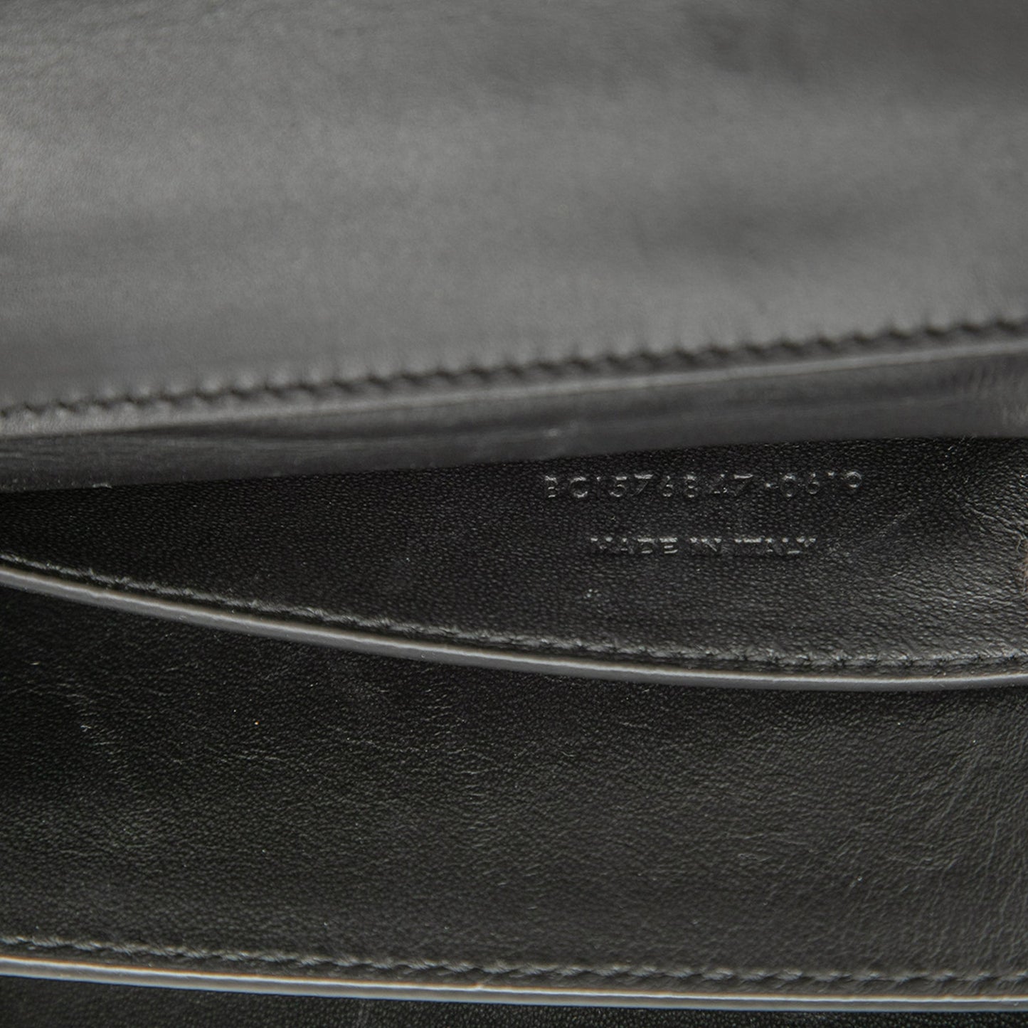 Saint Laurent Smooth Calfskin Metropolis Chain Crossbody