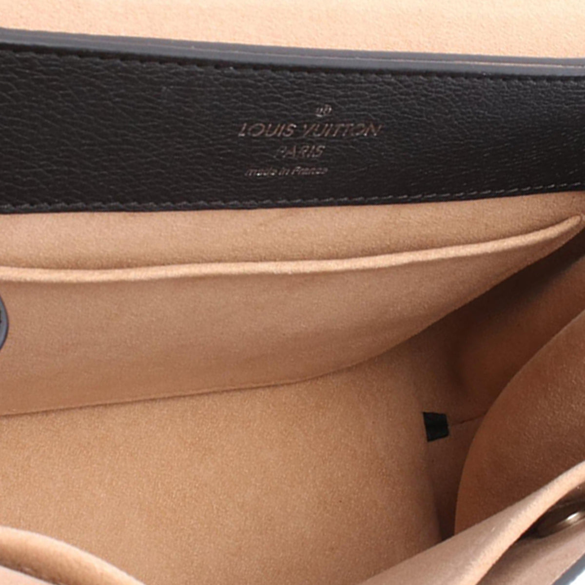 Louis Vuitton Grained Calfskin LockMe Ever BB
