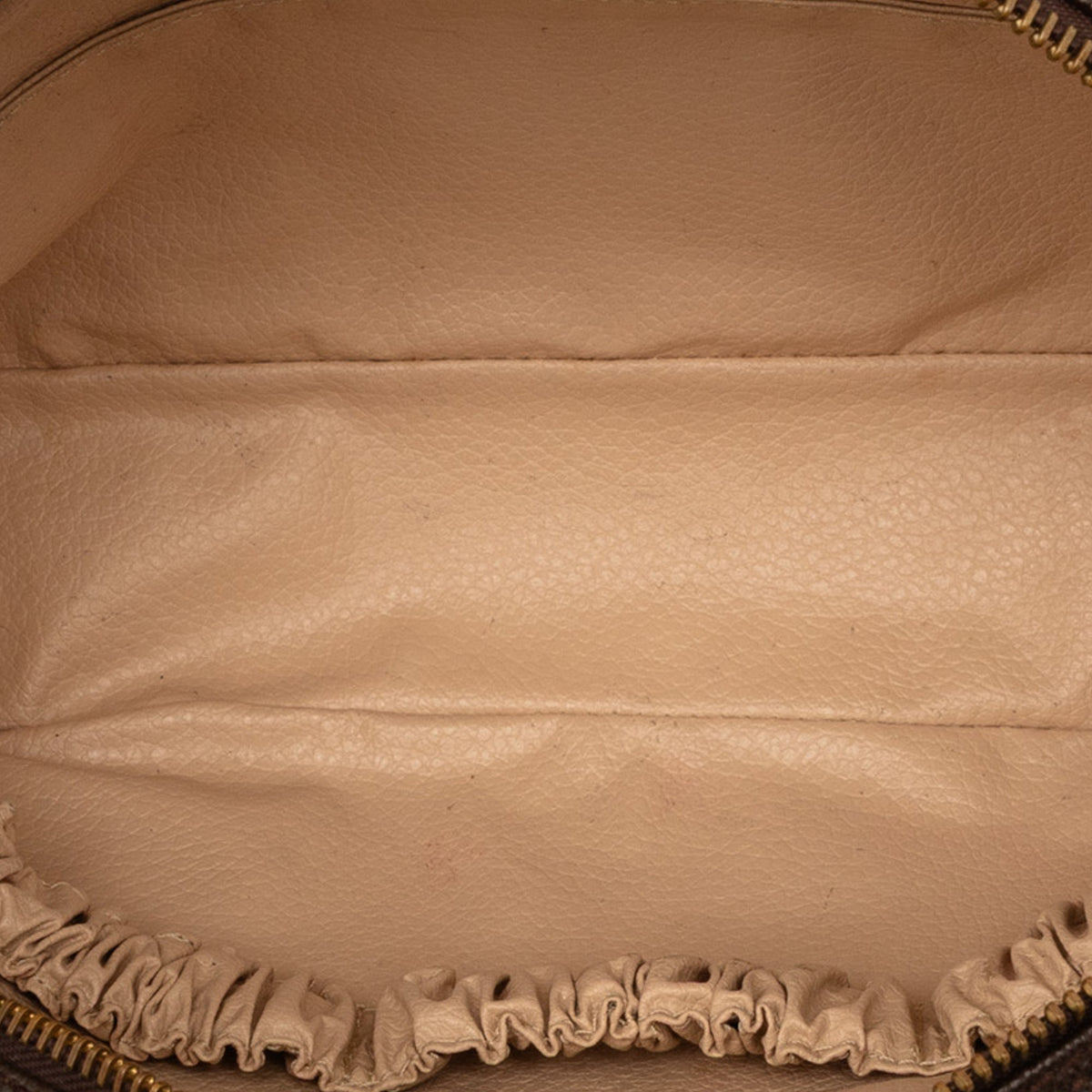 Louis Vuitton Monogram Trousse Toilette 23