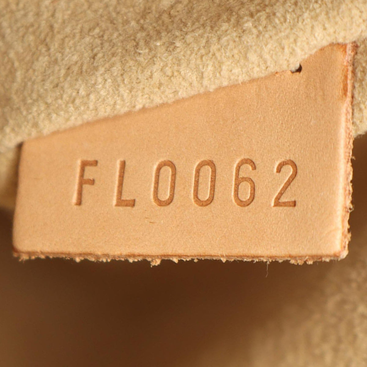 Louis Vuitton Monogram Looping MM