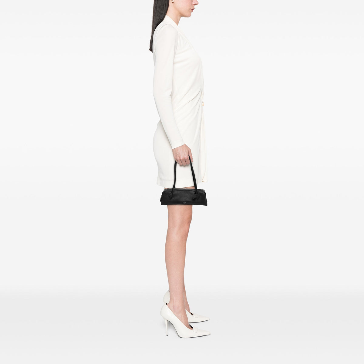 ALAÏA Medium Goatskin Le Teckel Shoulder Bag — Black