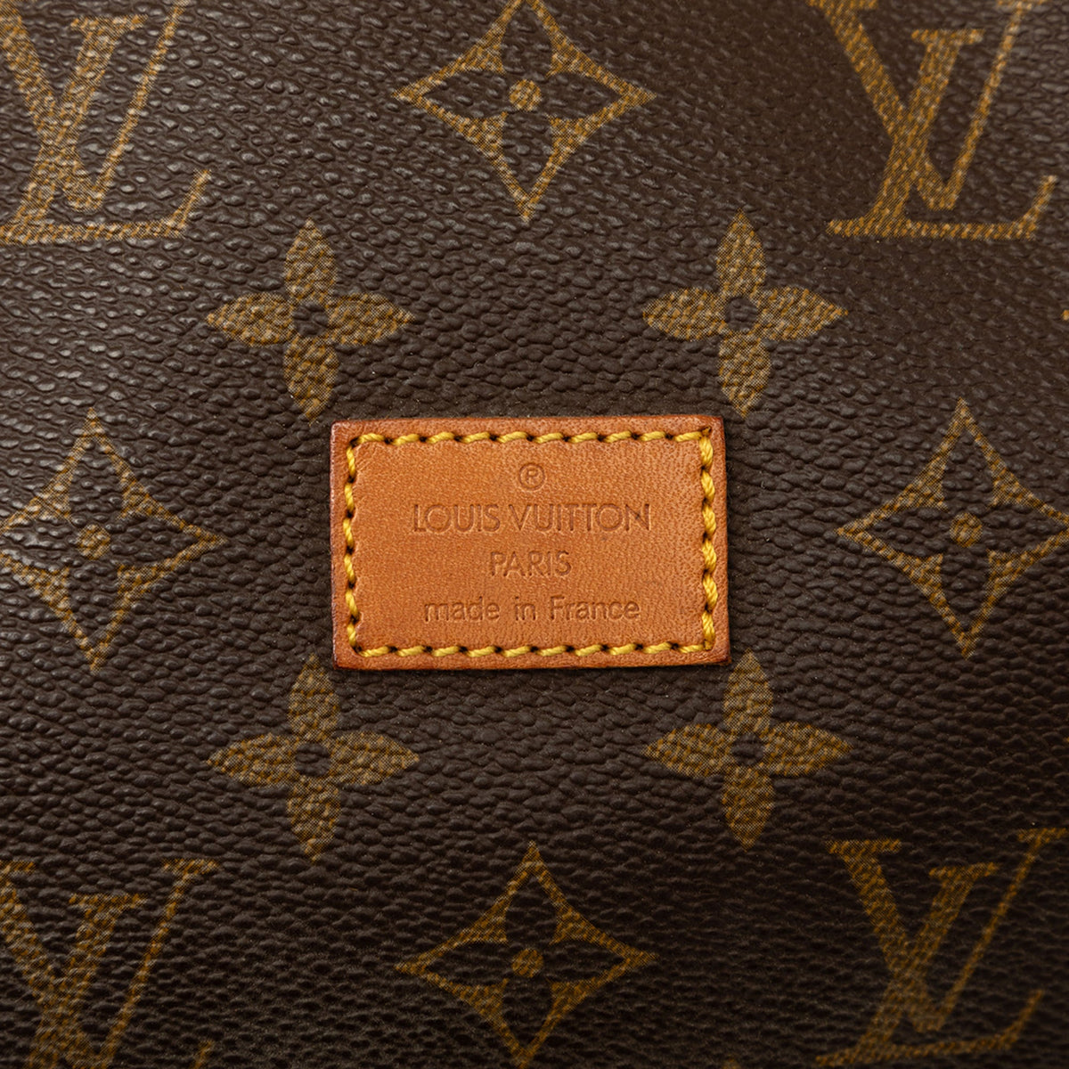 Louis Vuitton Monogram Saumur 25
