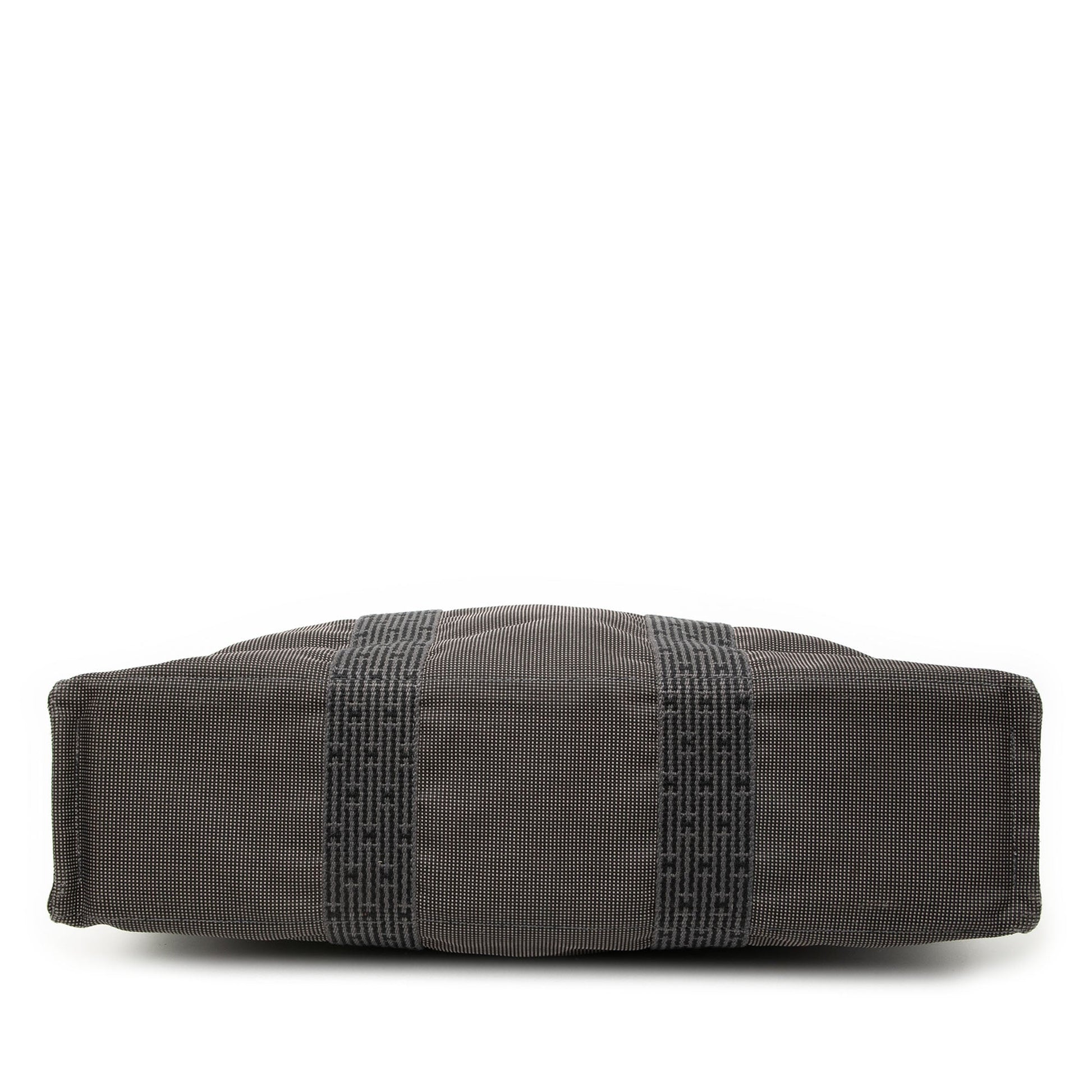 Hermès Canvas Herline MM