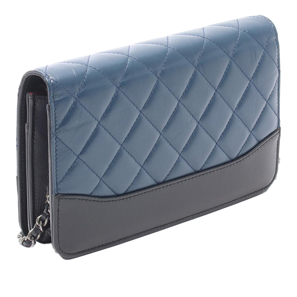 Chanel Bicolor Quilted Aged Calfskin Gabrielle Wallet On Chain — Blue