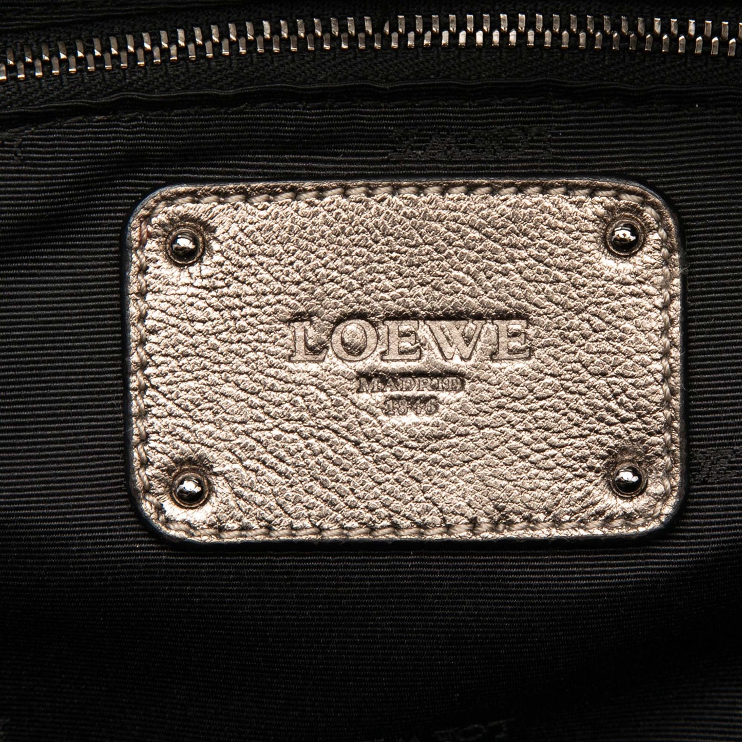 LOEWE Metallic Nappa Anagram Aire