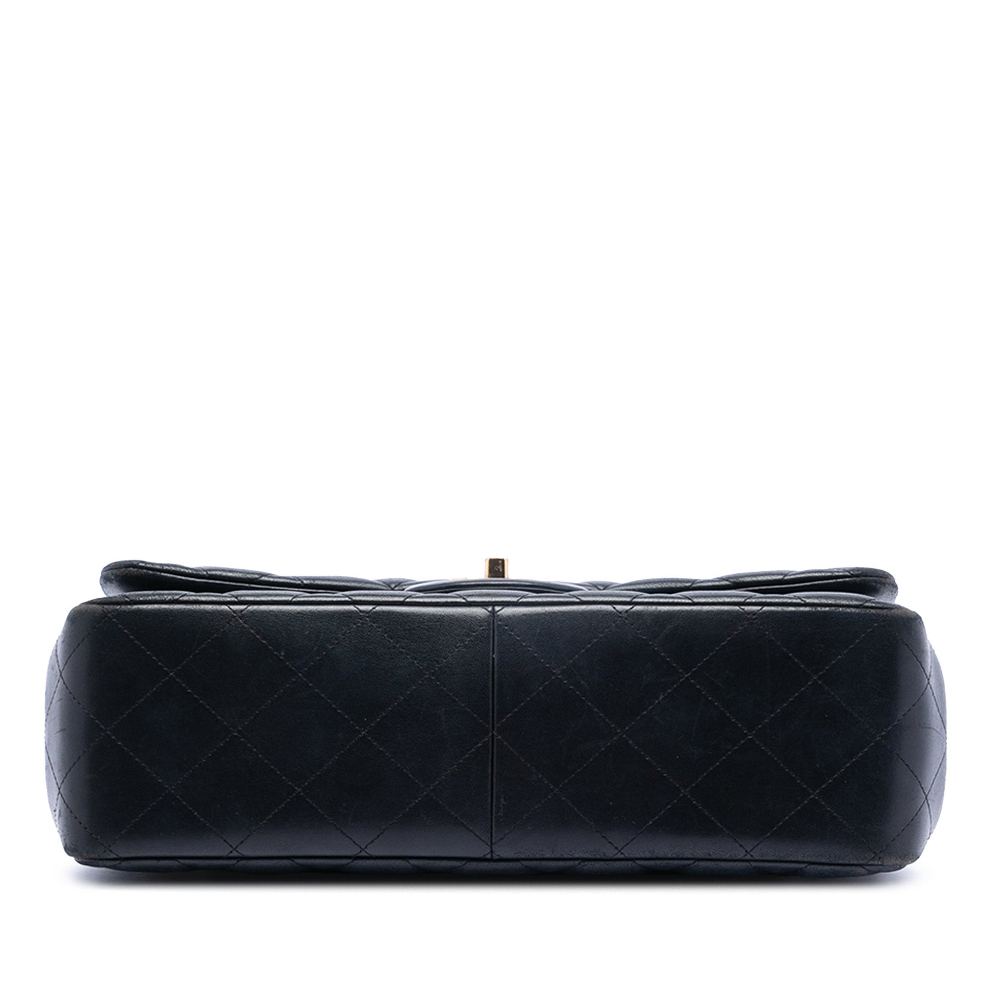 Chanel Jumbo Classic Lambskin Double Flap