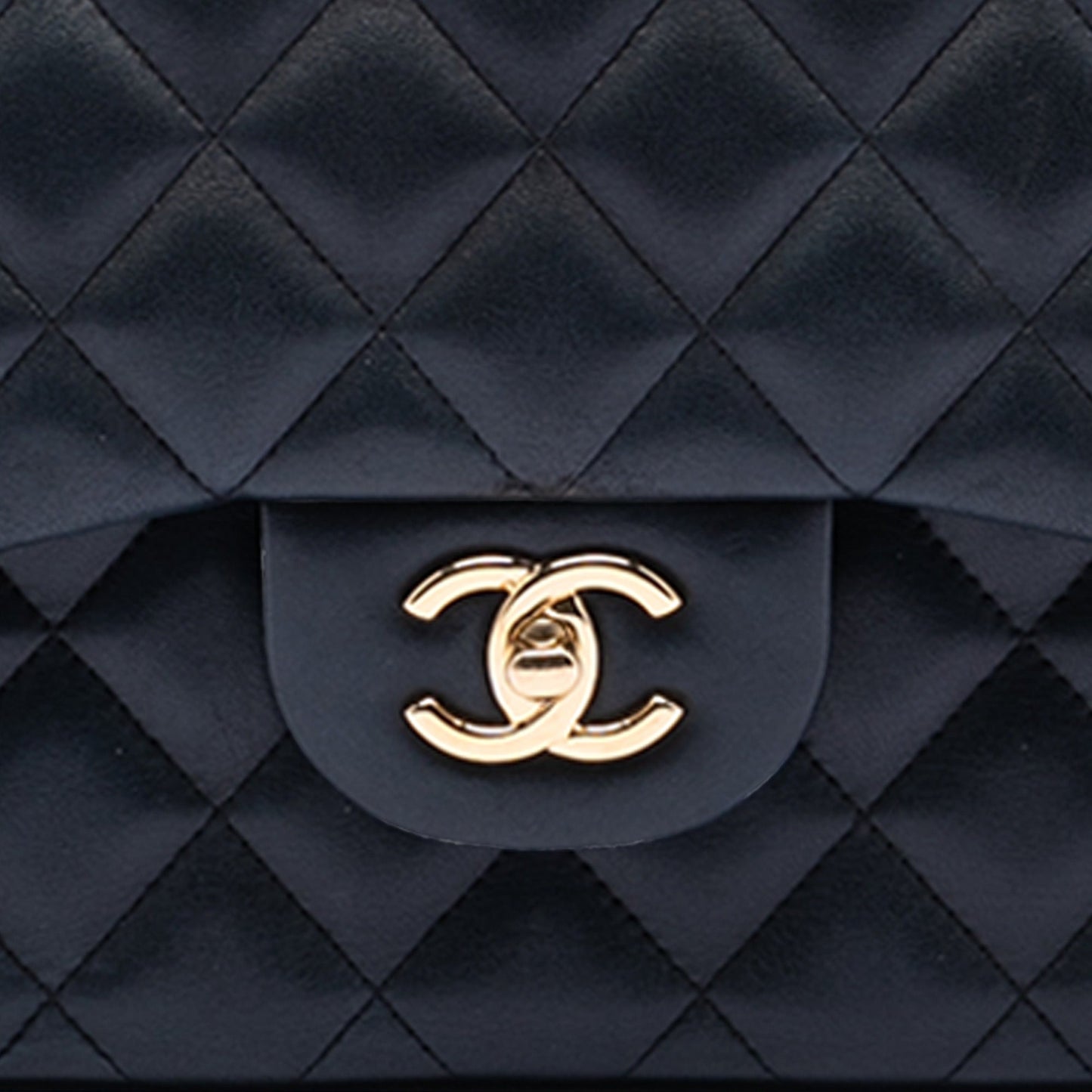 Chanel Jumbo Classic Lambskin Double Flap
