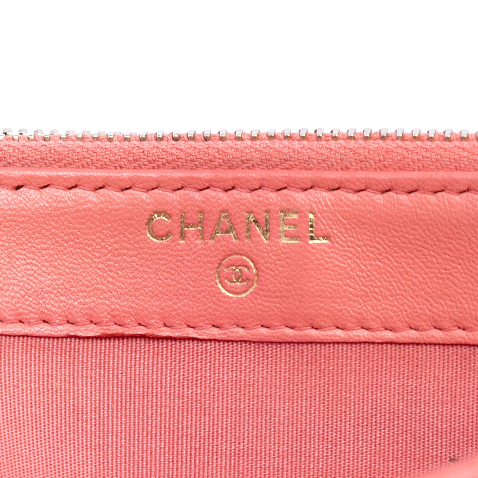 Quilted Caviar Boy Double Zip Clutch With Chain
