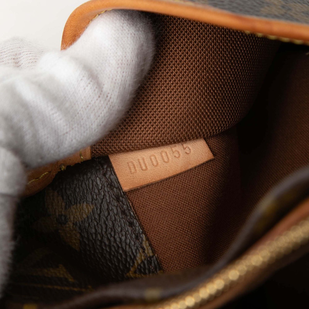 Louis Vuitton Monogram Popincourt Long
