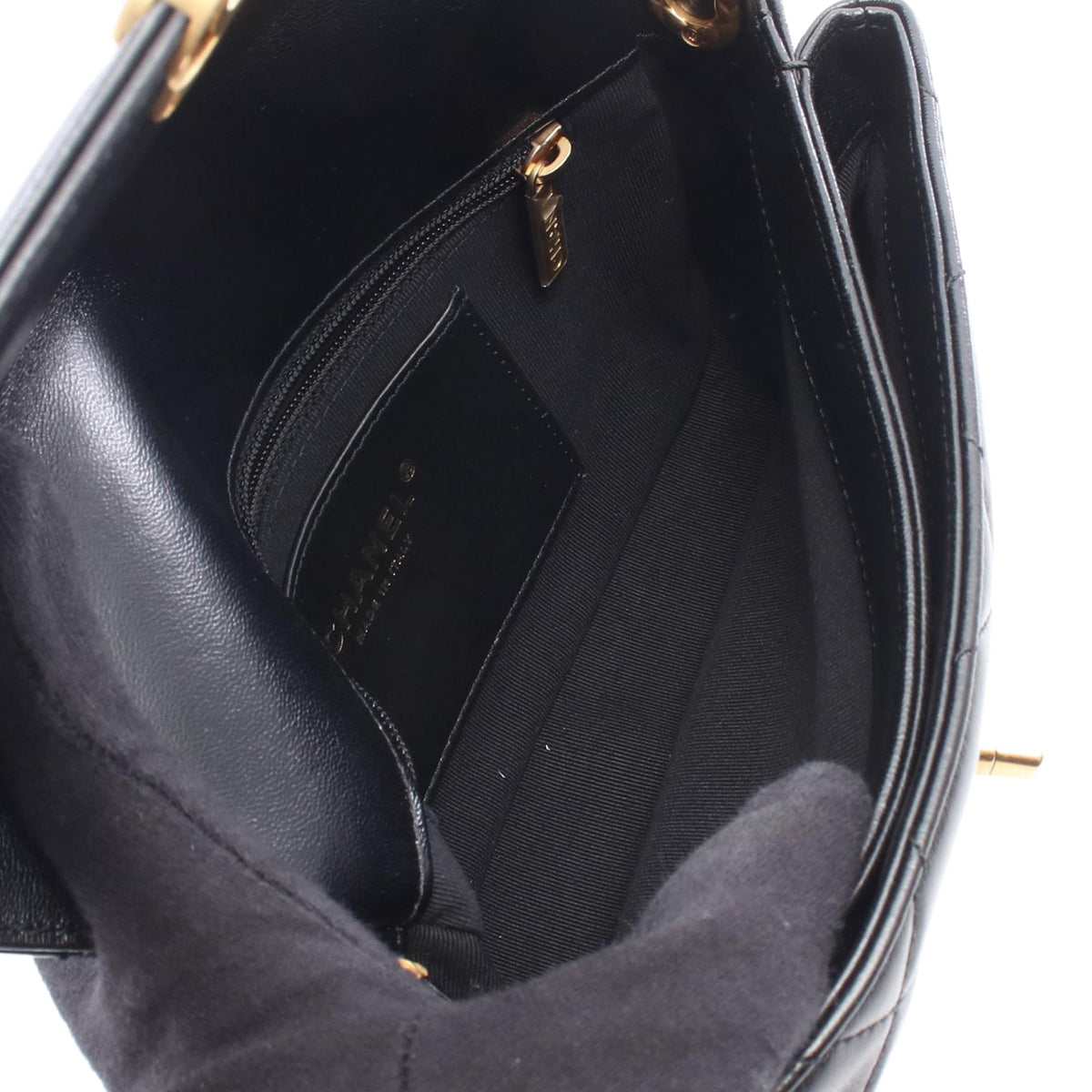 Chanel CC Quilted Lambskin Single Flap