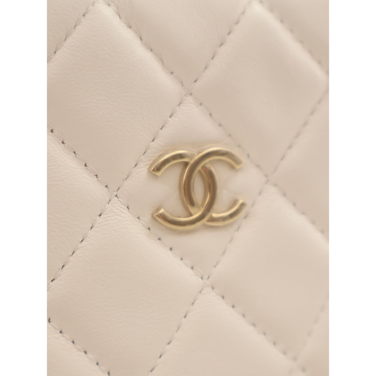 Chanel Mini Quilted Lambskin Chain Around Pouch — White