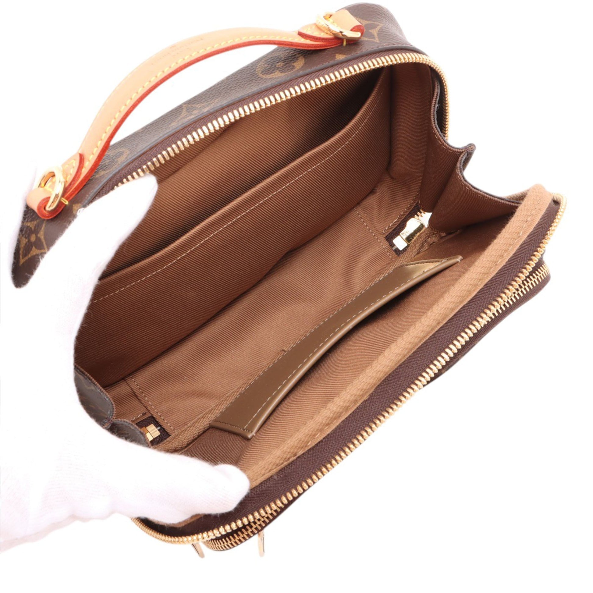 Louis Vuitton Monogram Utility
