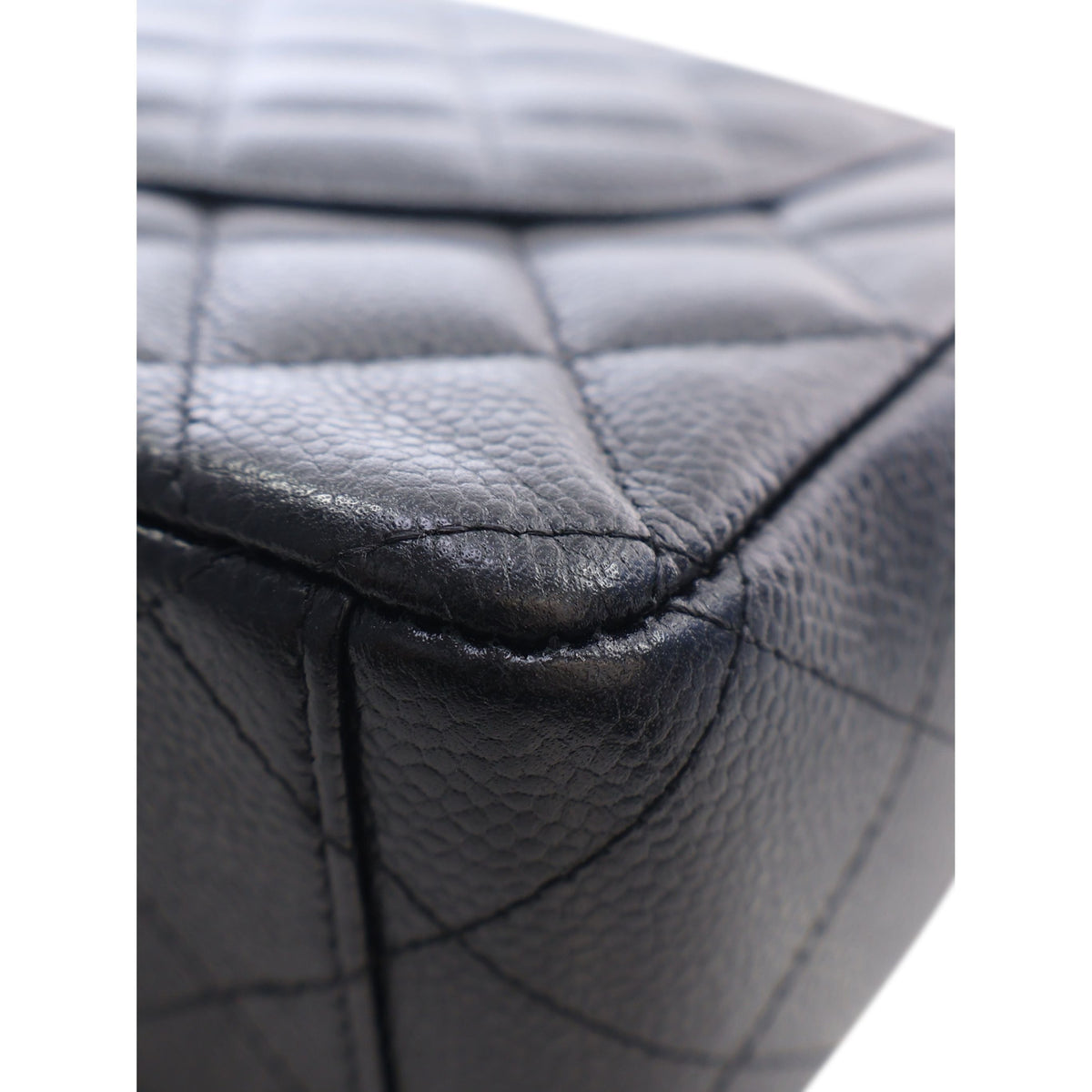 Chanel Maxi Classic Caviar Double Flap — Black