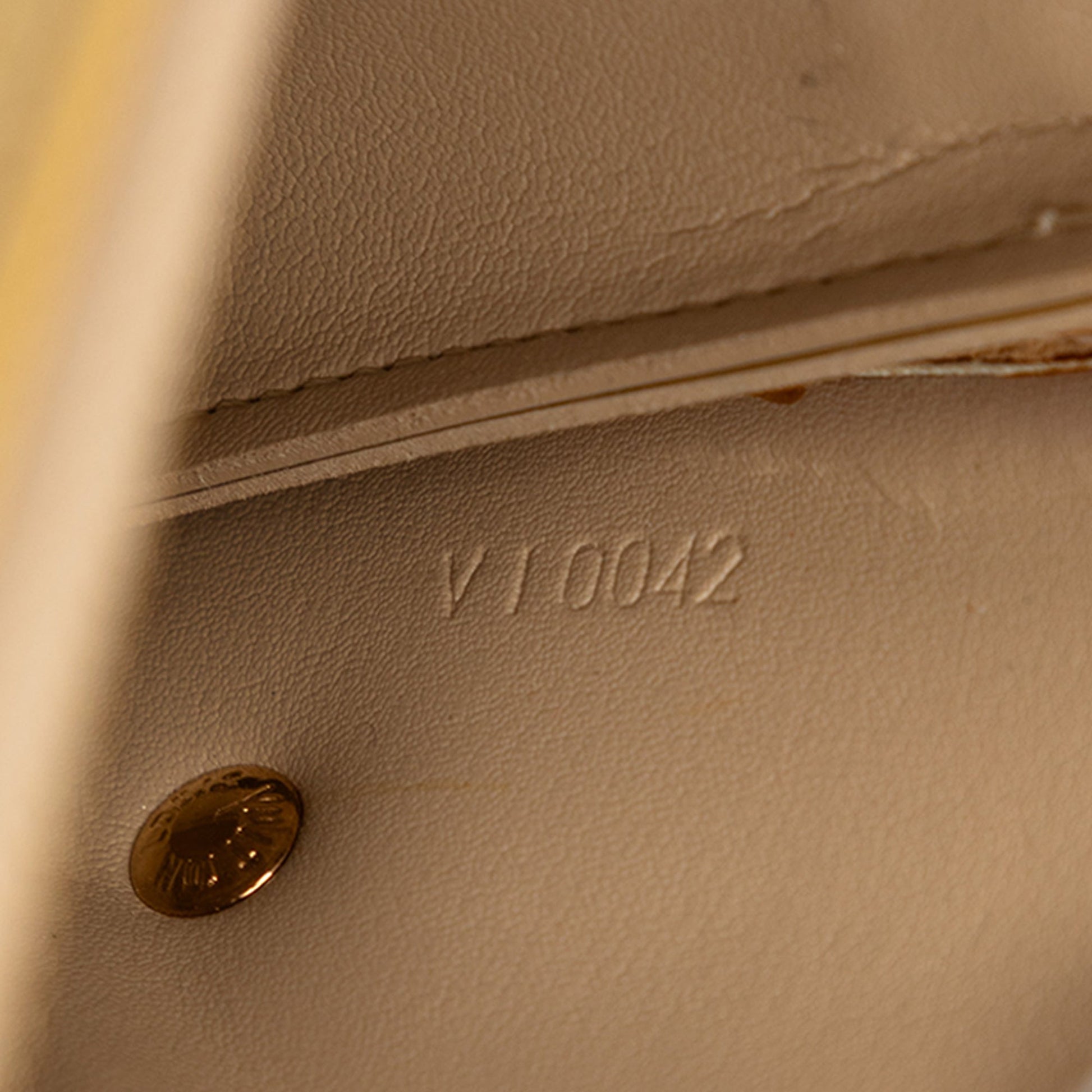 Louis Vuitton Monogram Vernis Pochette Lexington Fleurs