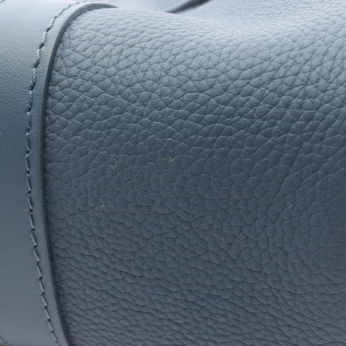 Louis Vuitton Aerogram Keepall XS