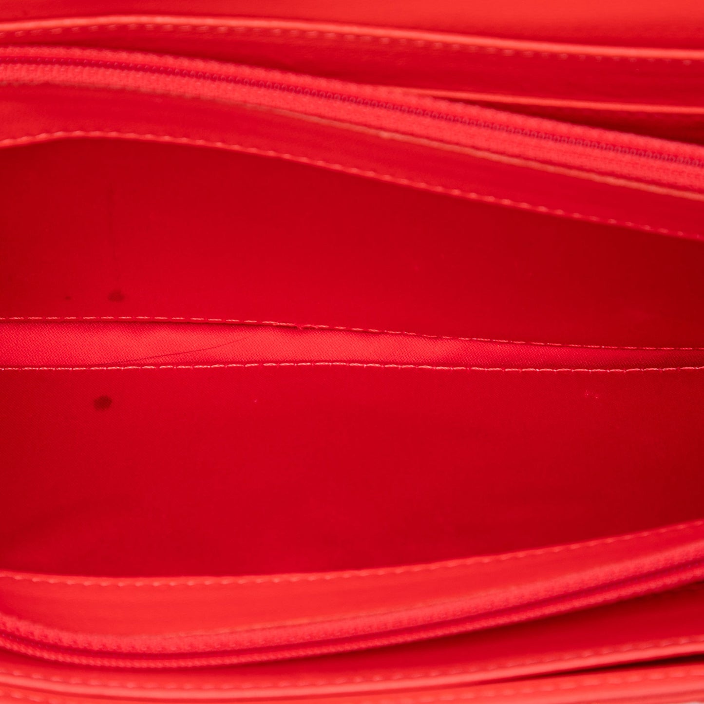 Chanel CC Quilted Lambskin Ultimate Stitch Wallet On Chain
