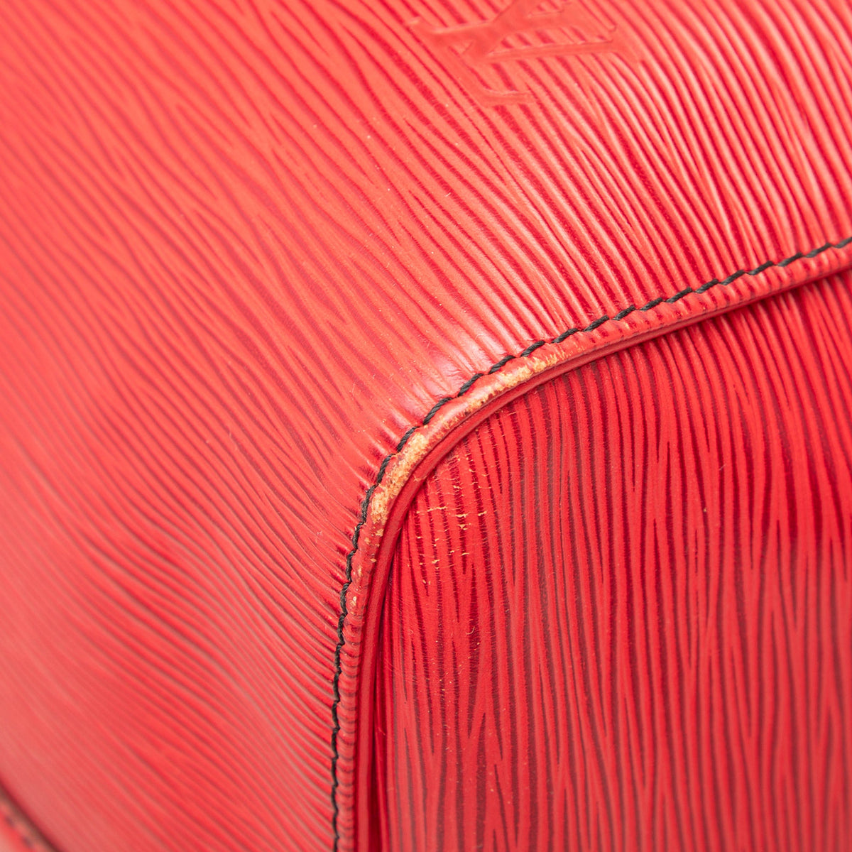 Louis Vuitton Epi Keepall 55 — Red