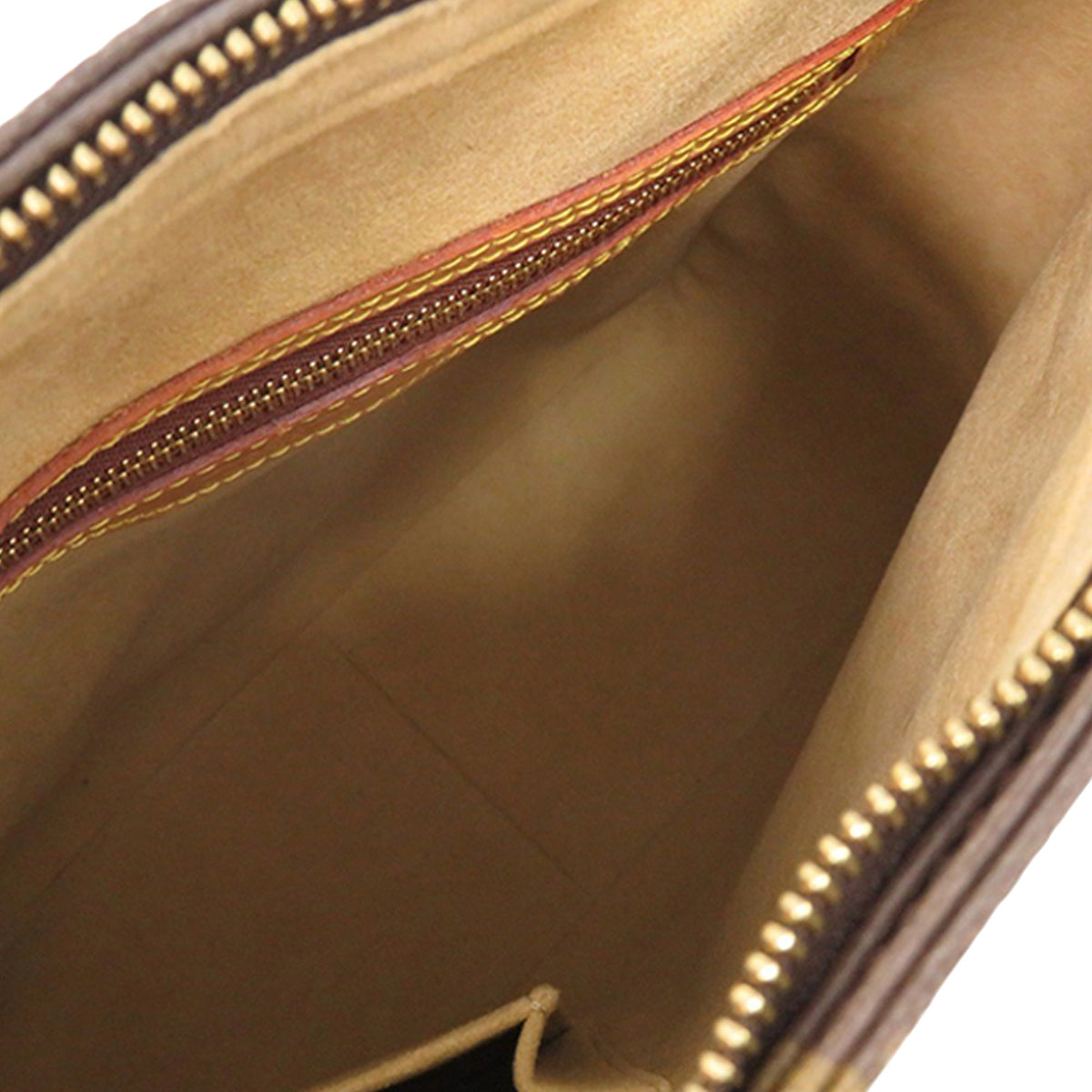 Louis Vuitton Monogram Looping GM