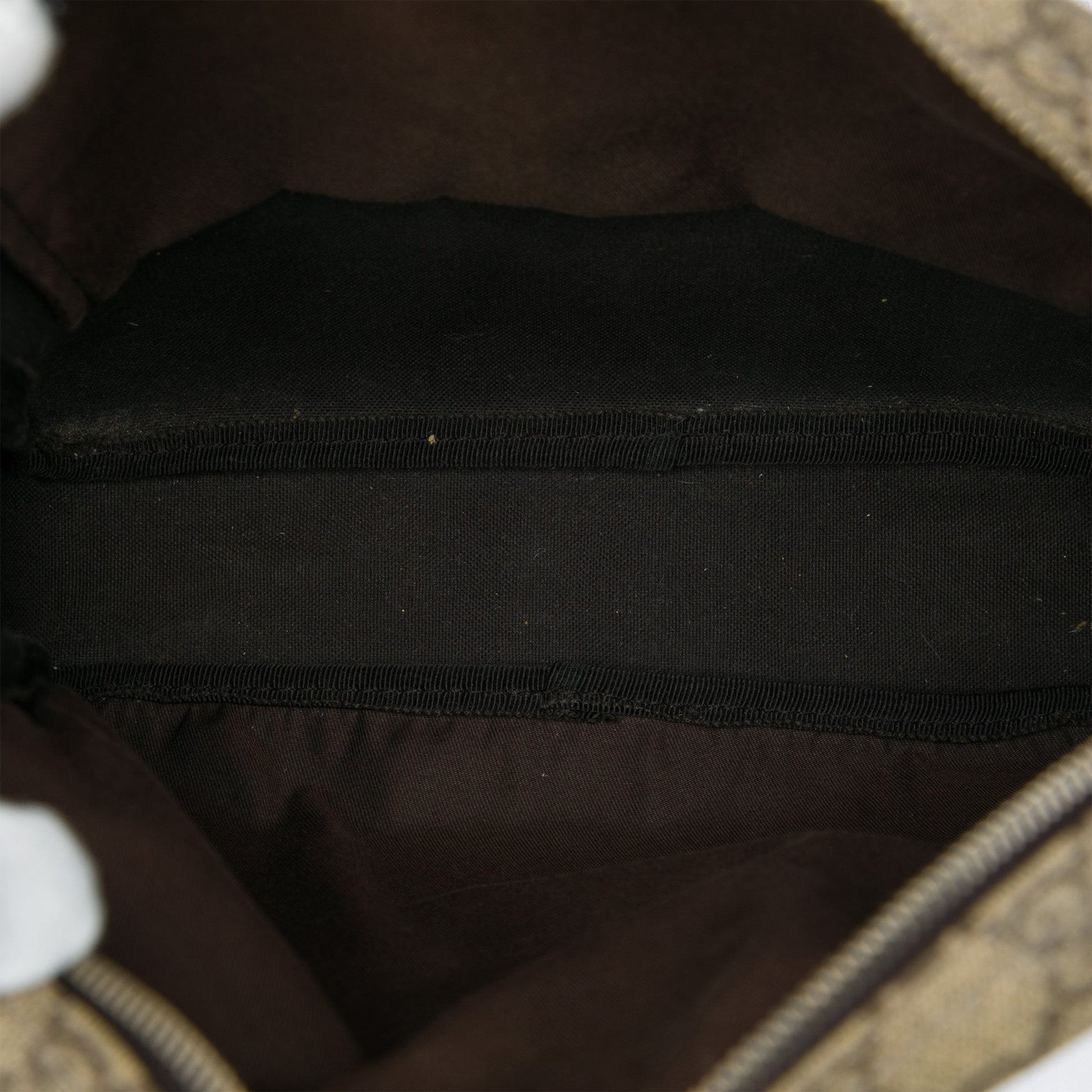 Gucci GG Supreme Crossbody