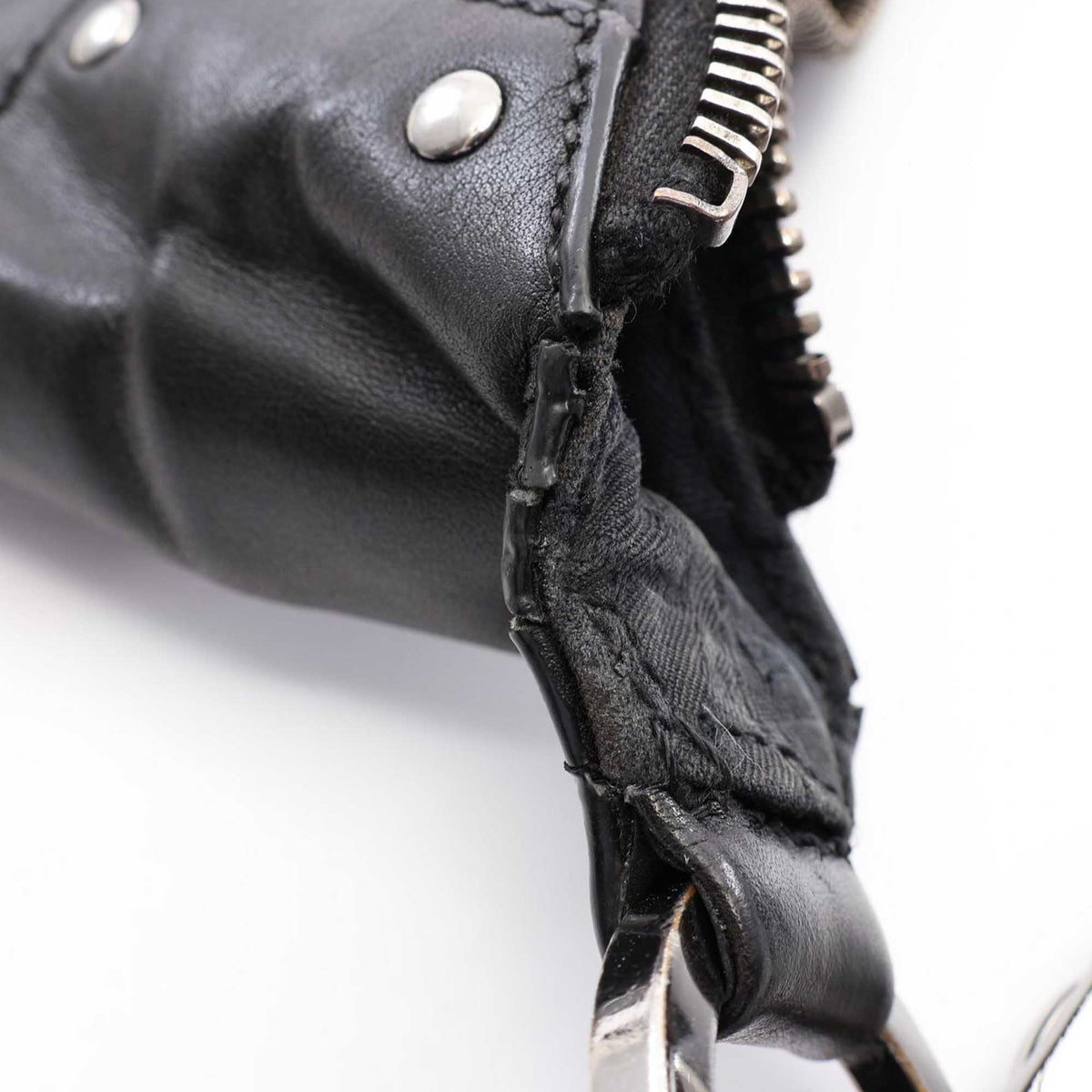 Gucci Leather Shoulder Bag