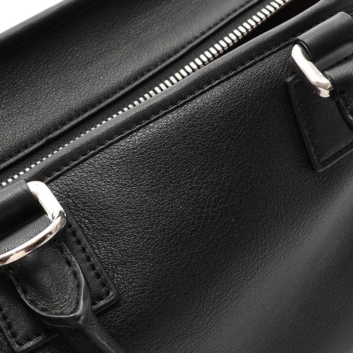 LOEWE Amazona 28 — Black
