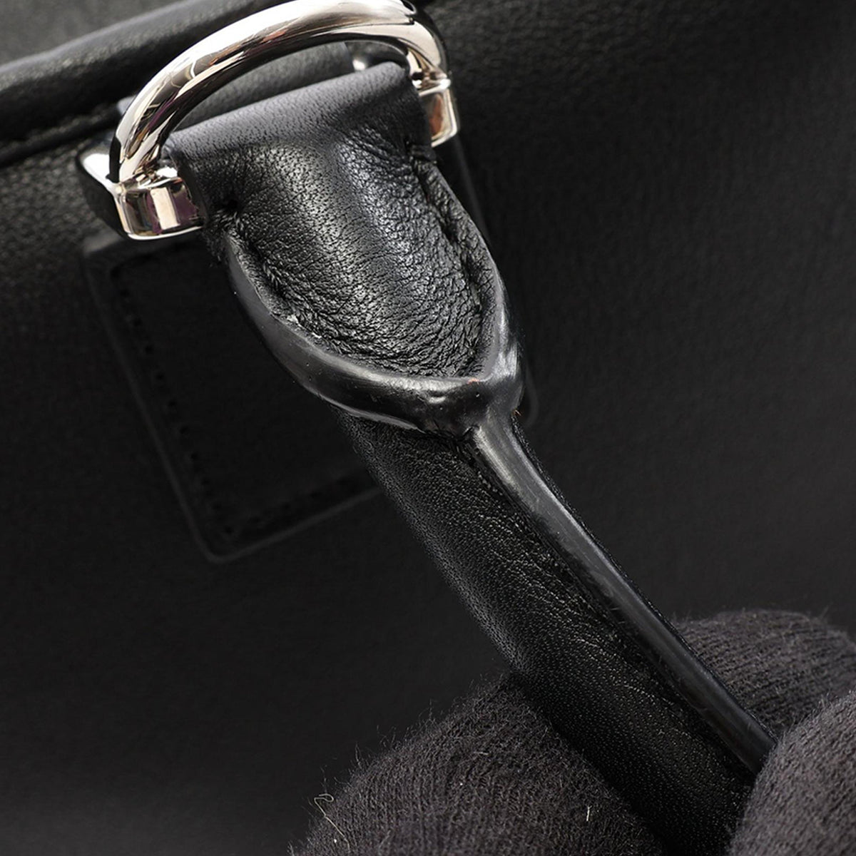 LOEWE Amazona 28 — Black