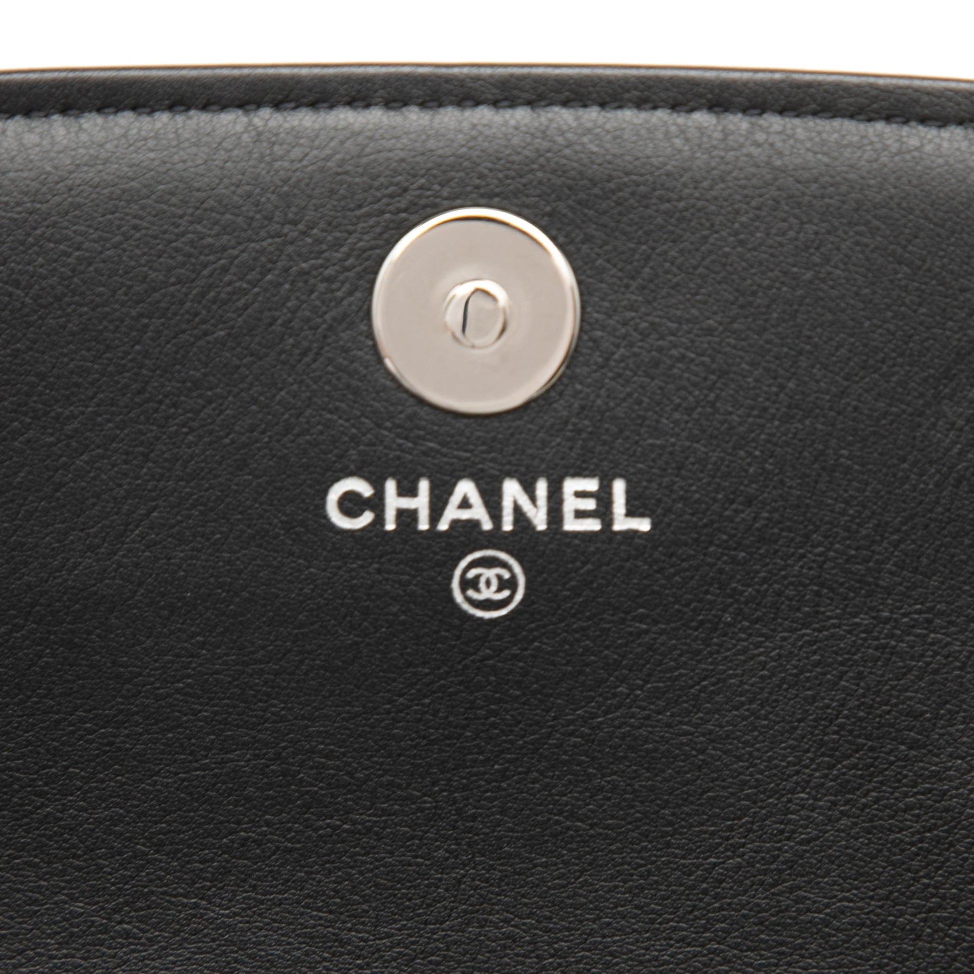 Chanel CC Patent Compact Wallet On Chain