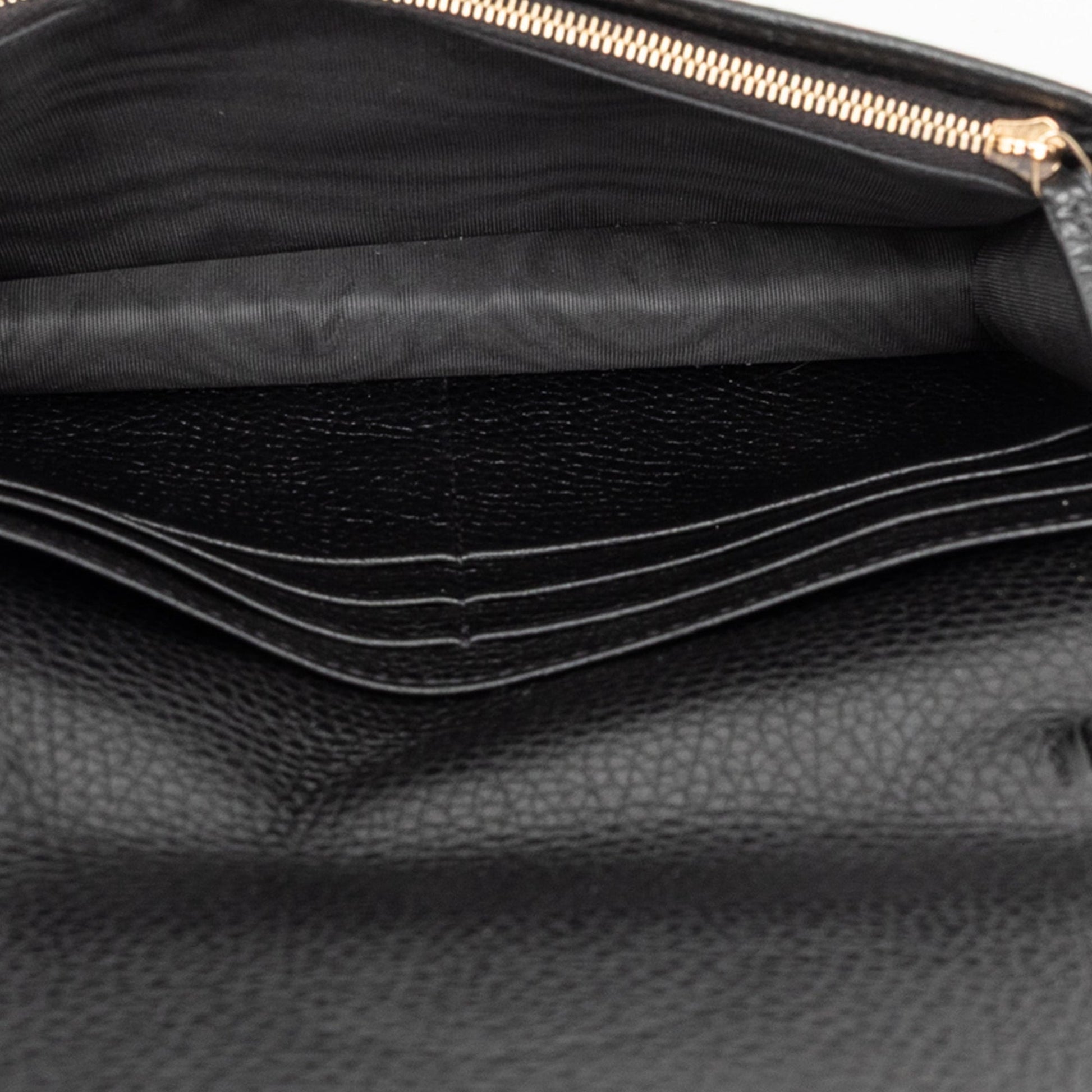 Gucci Pebbled Calfskin Soho Wallet On Chain