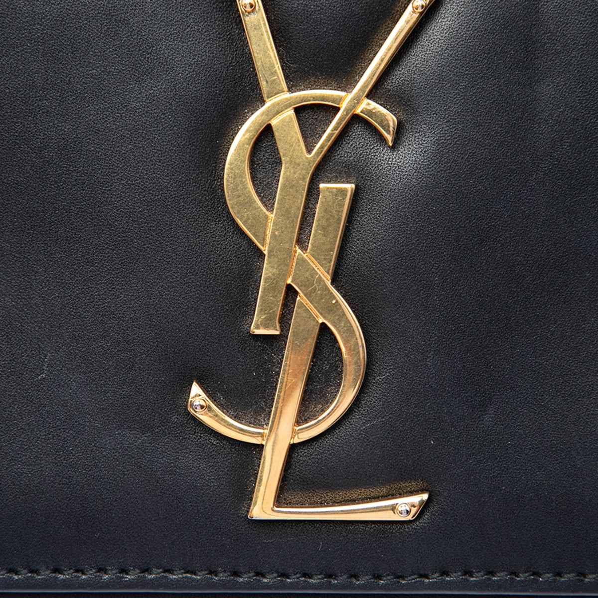 Saint Laurent Smooth Leather Cassandre Clutch — Black