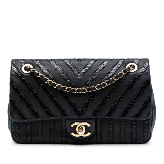Medium Classic Chevron Wrinkled Calfskin and Suede Single Flap