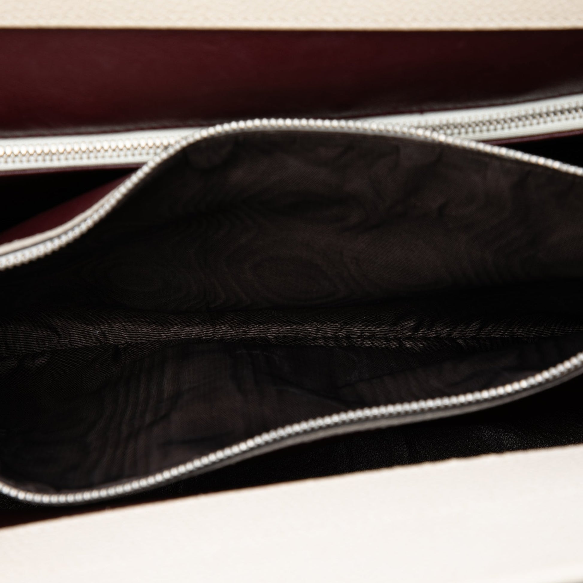 Gucci Medium Calfskin Zumi Top Handle Bag