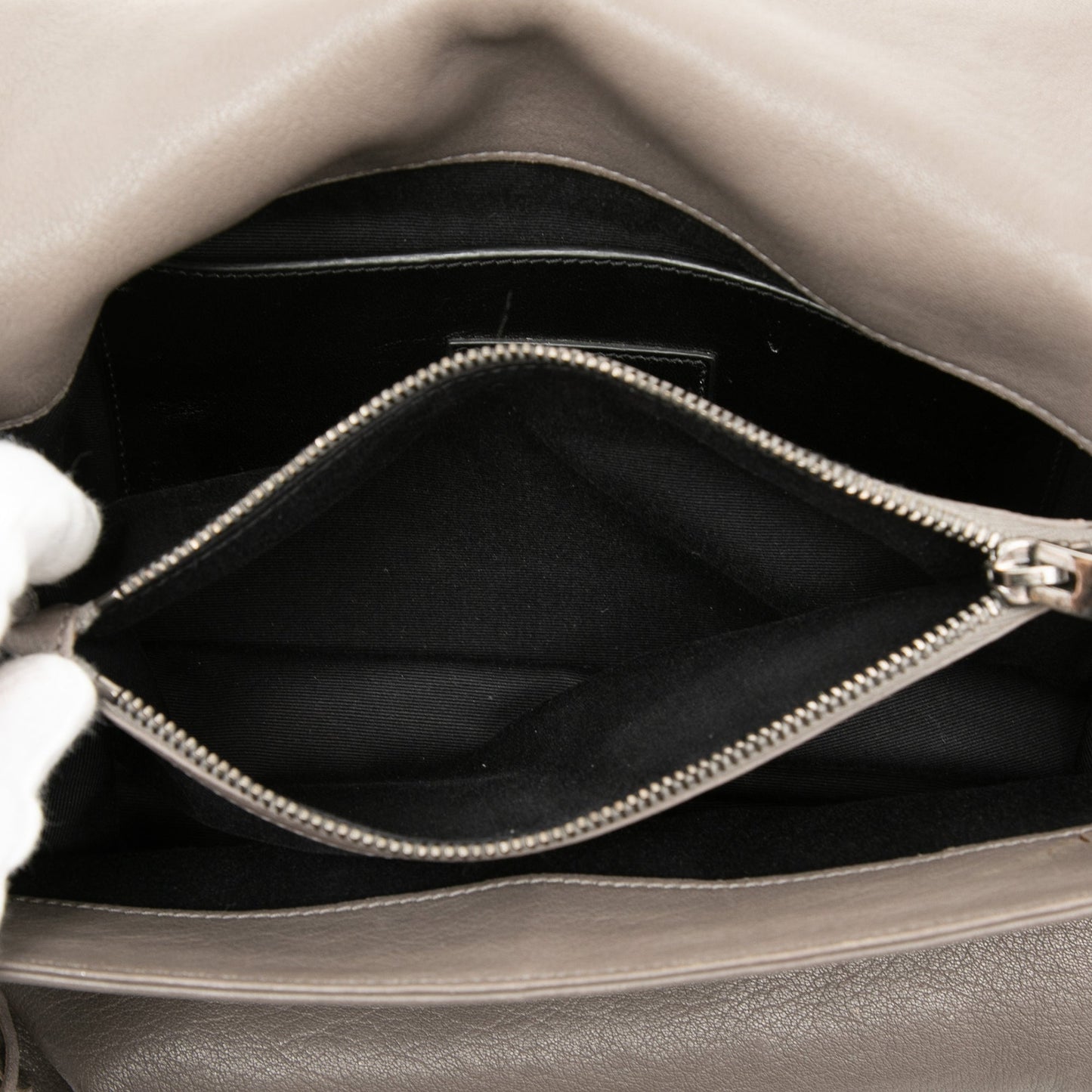 Medium Grain De Poudre West Hollywood Crossbody