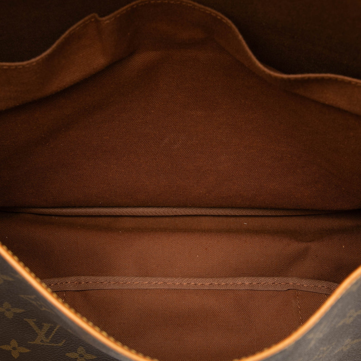 Louis Vuitton Monogram Saumur 43