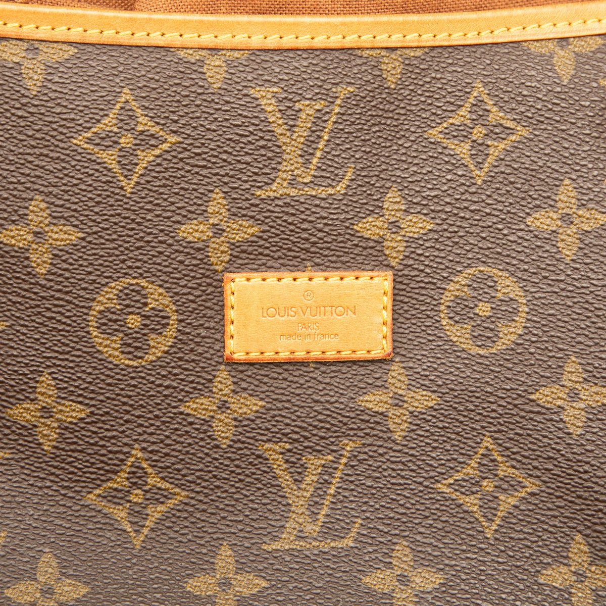 Louis Vuitton Monogram Saumur 43