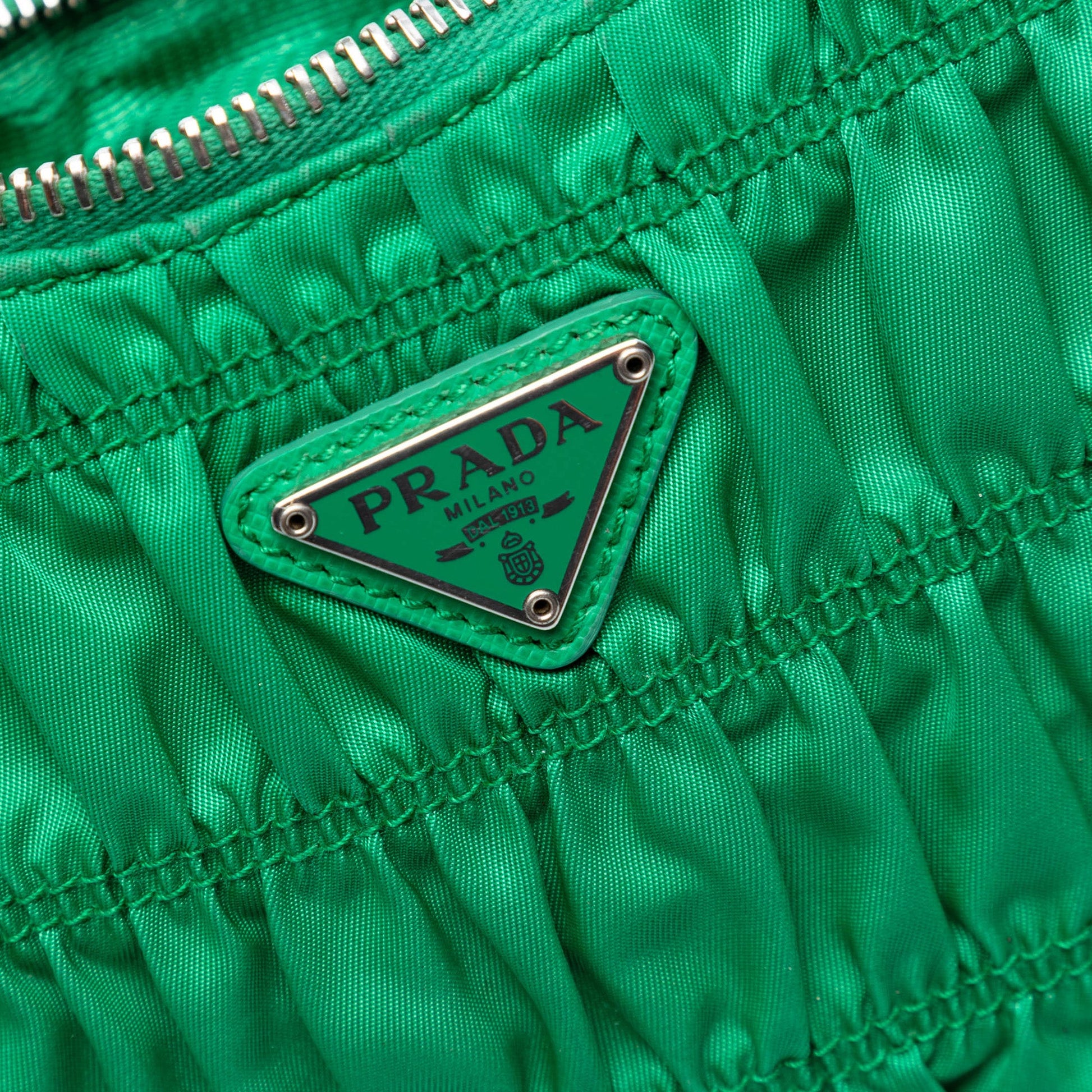 Tessuto Gaufre Re Edition Shoulder Bag
